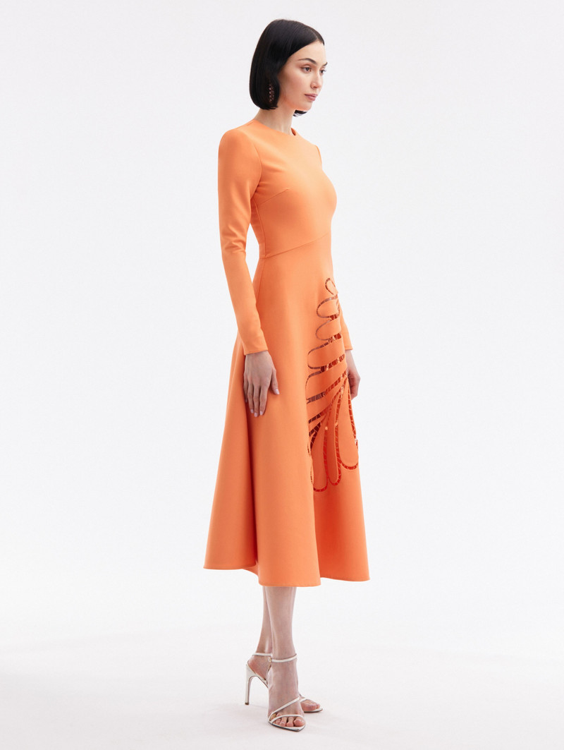 Oscar de la Renta FERN CUTOUT MIDI DRESS - 24PE270DSW_APR | REVERSIBLE