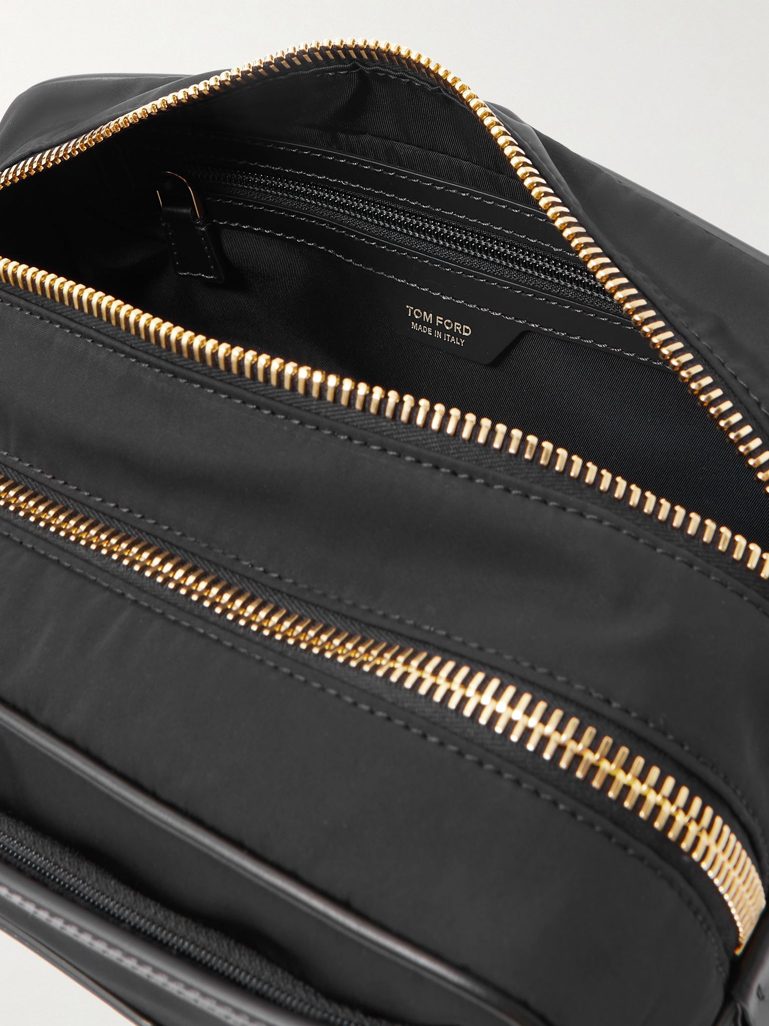 Leather-Trimmed Shell Wash Bag Black - 4