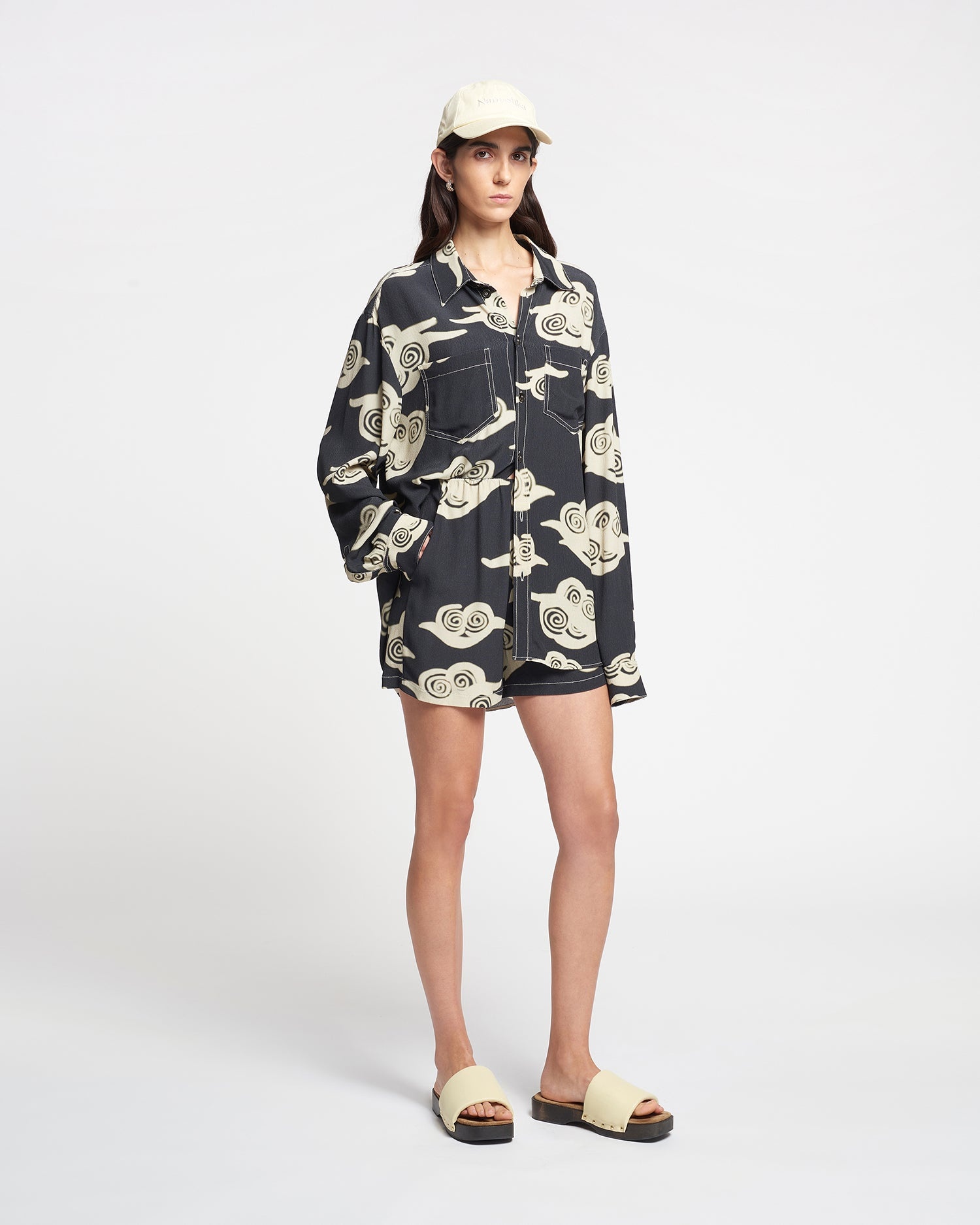 Printed Crepe Shorts - 4