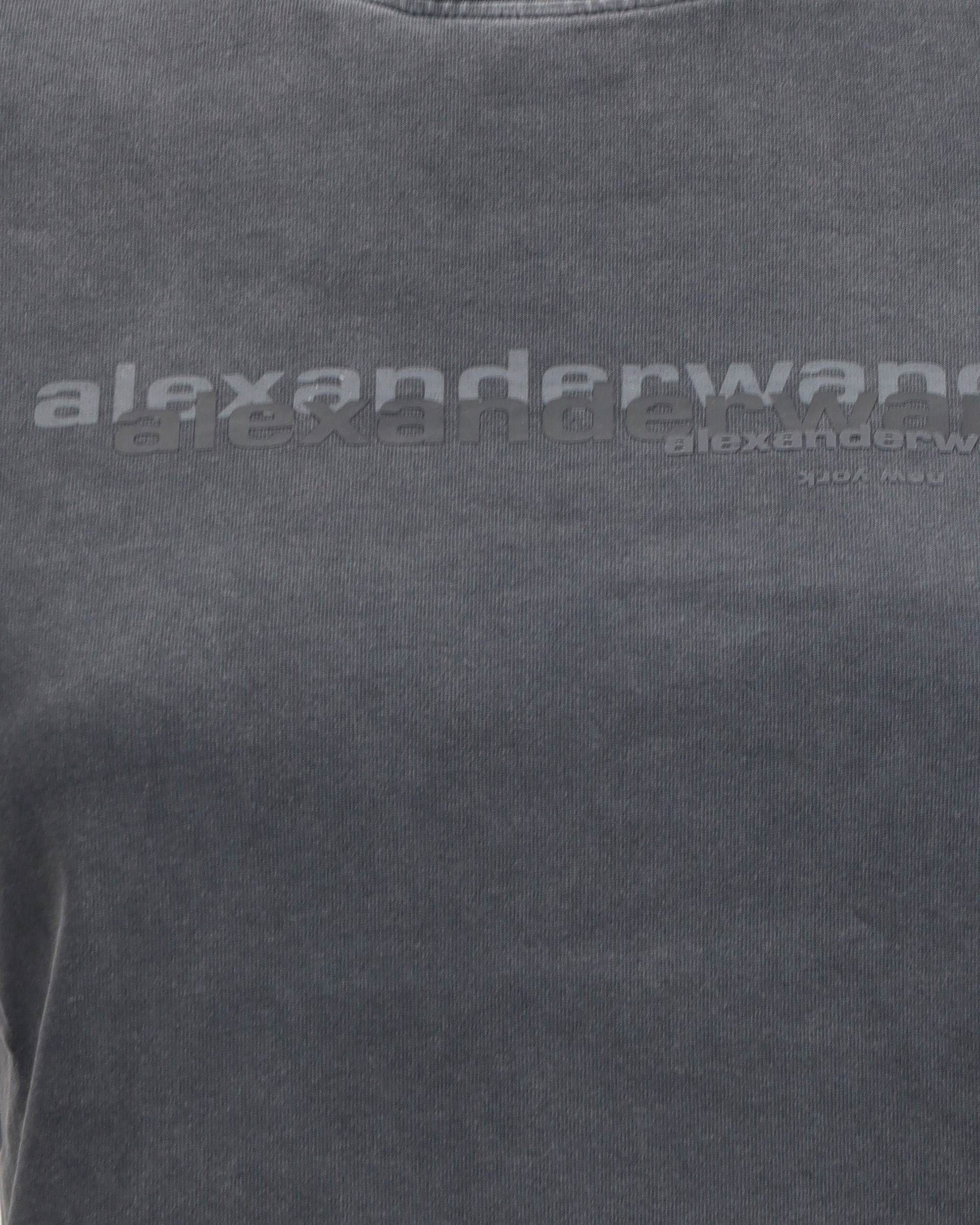 Cropped T-Shirt - 3