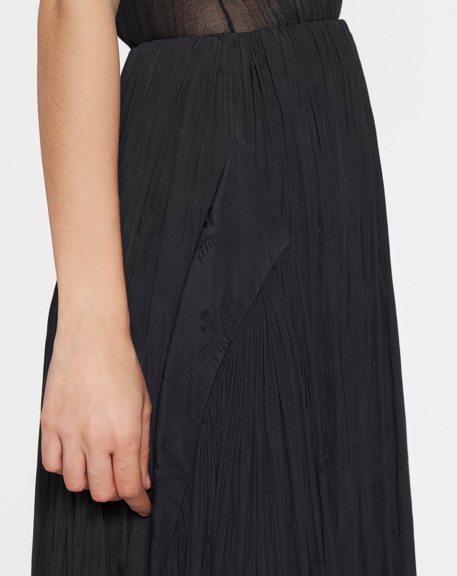 LONG PLEATED SKIRT - 5