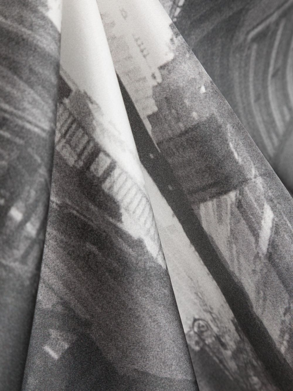 photograph-print silk scarf - 3