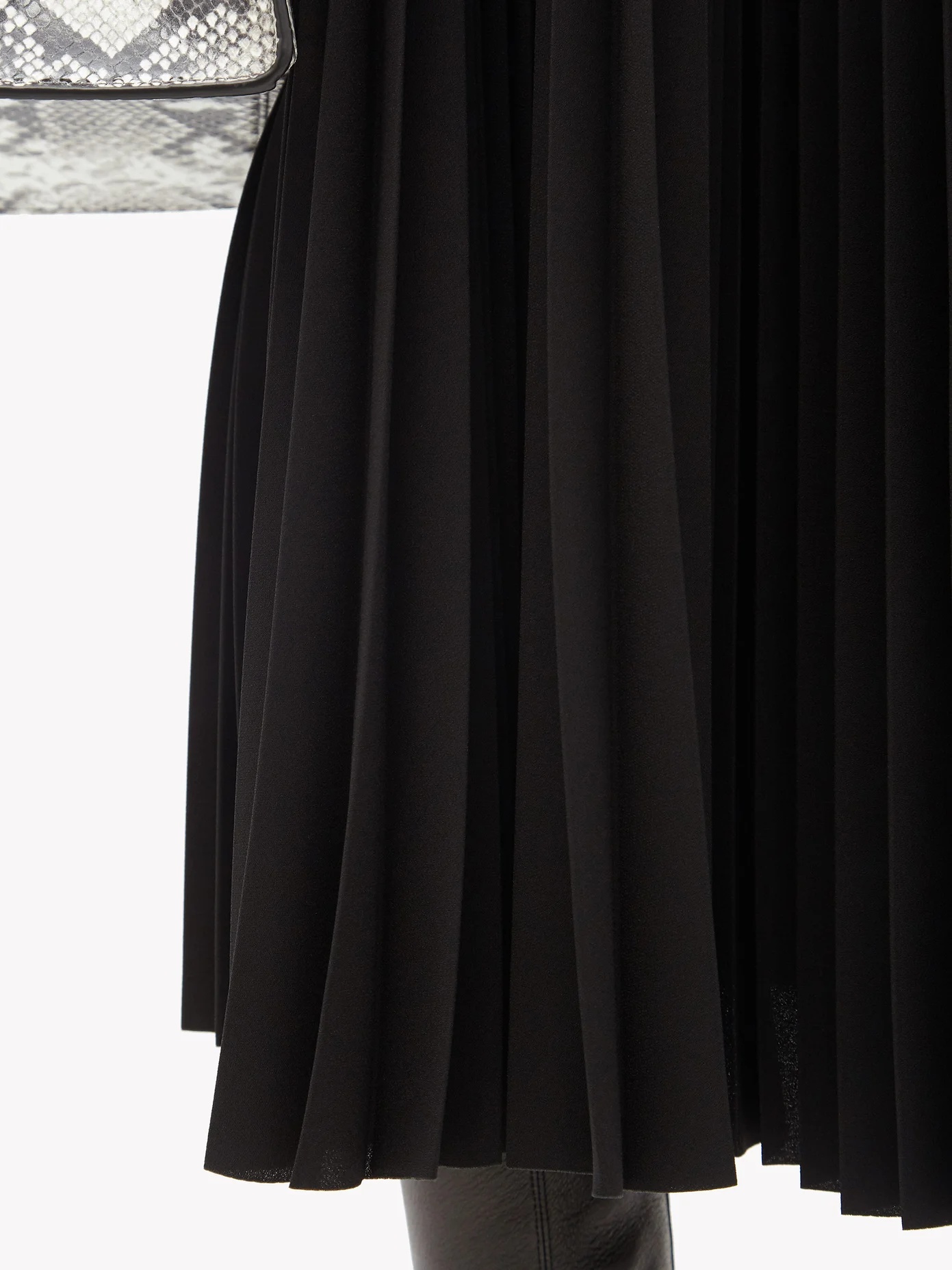 Plissé crepe midi skirt - 4