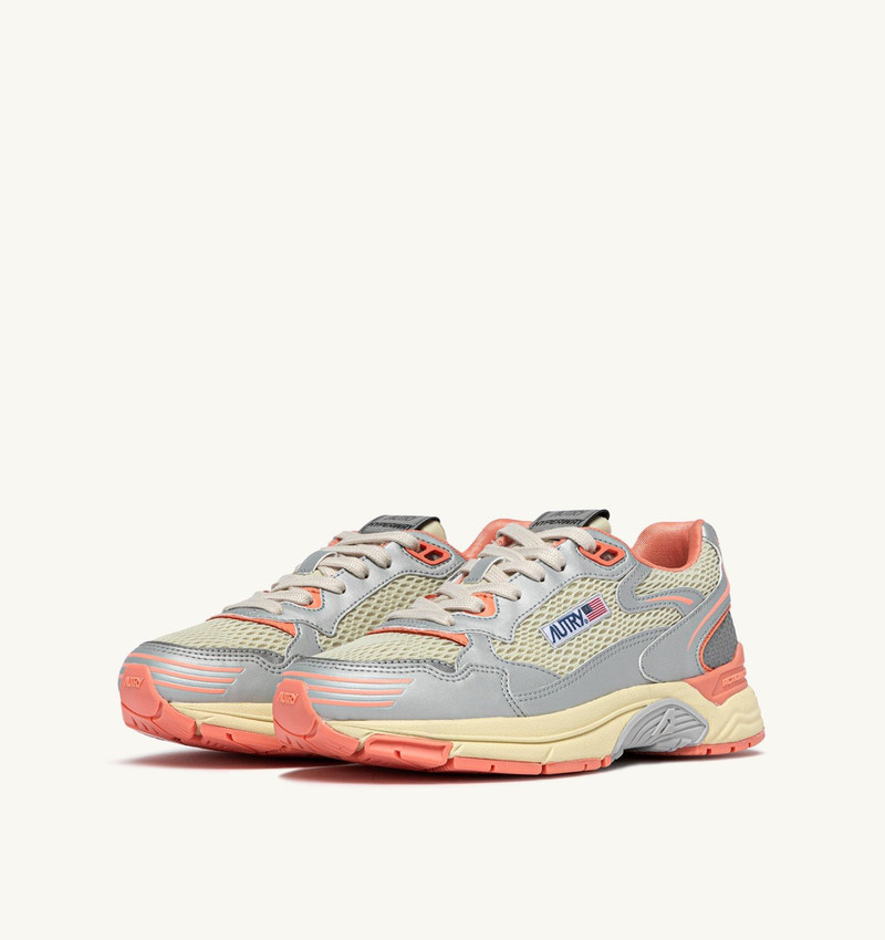 AUTRY HYPERWAY SNEAKERS IN SILVER ASPARAGUS AND PEACH PINK SYNTHETIC LEATHER AND MESH outlook