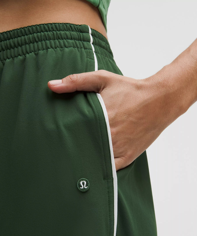 Court Rival Wide-Leg Track Pant *Regular 5