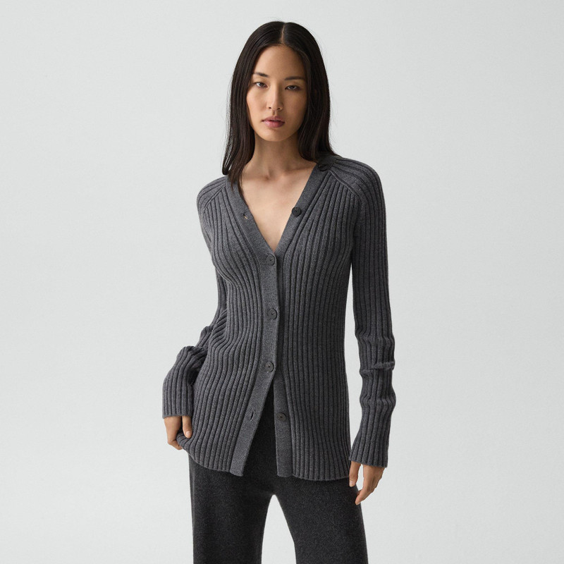Button-Back Cardigan in Merino Wool 2