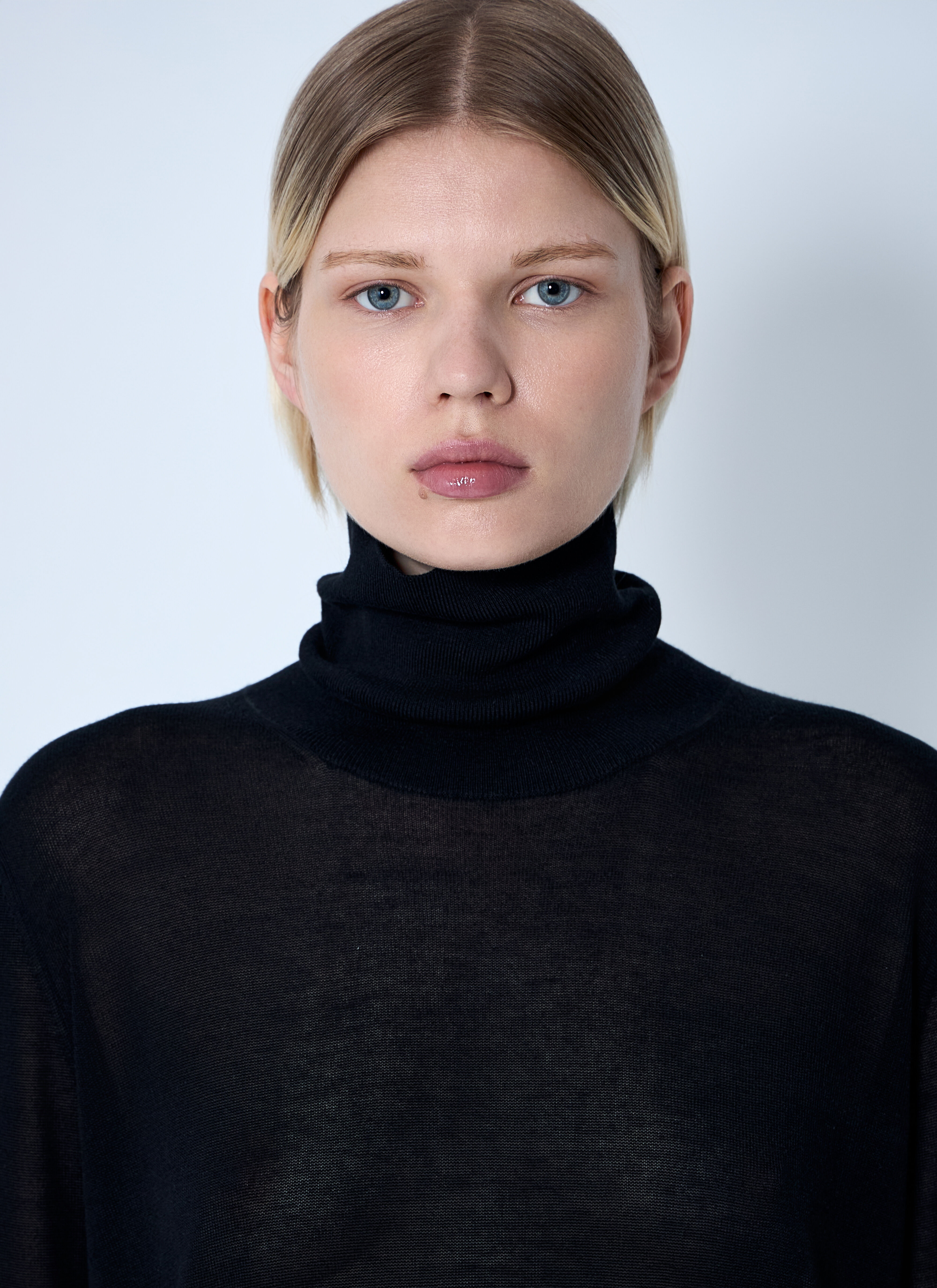 Slit Sleeve Turtleneck - 5