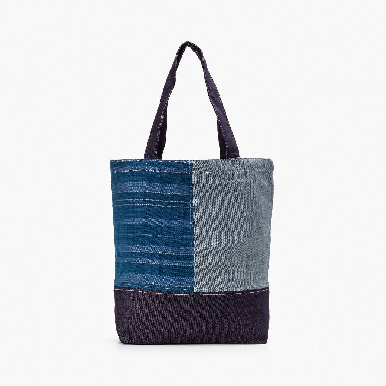 LEVI'S® AND MERCADO GLOBAL TOTE BAG - 2