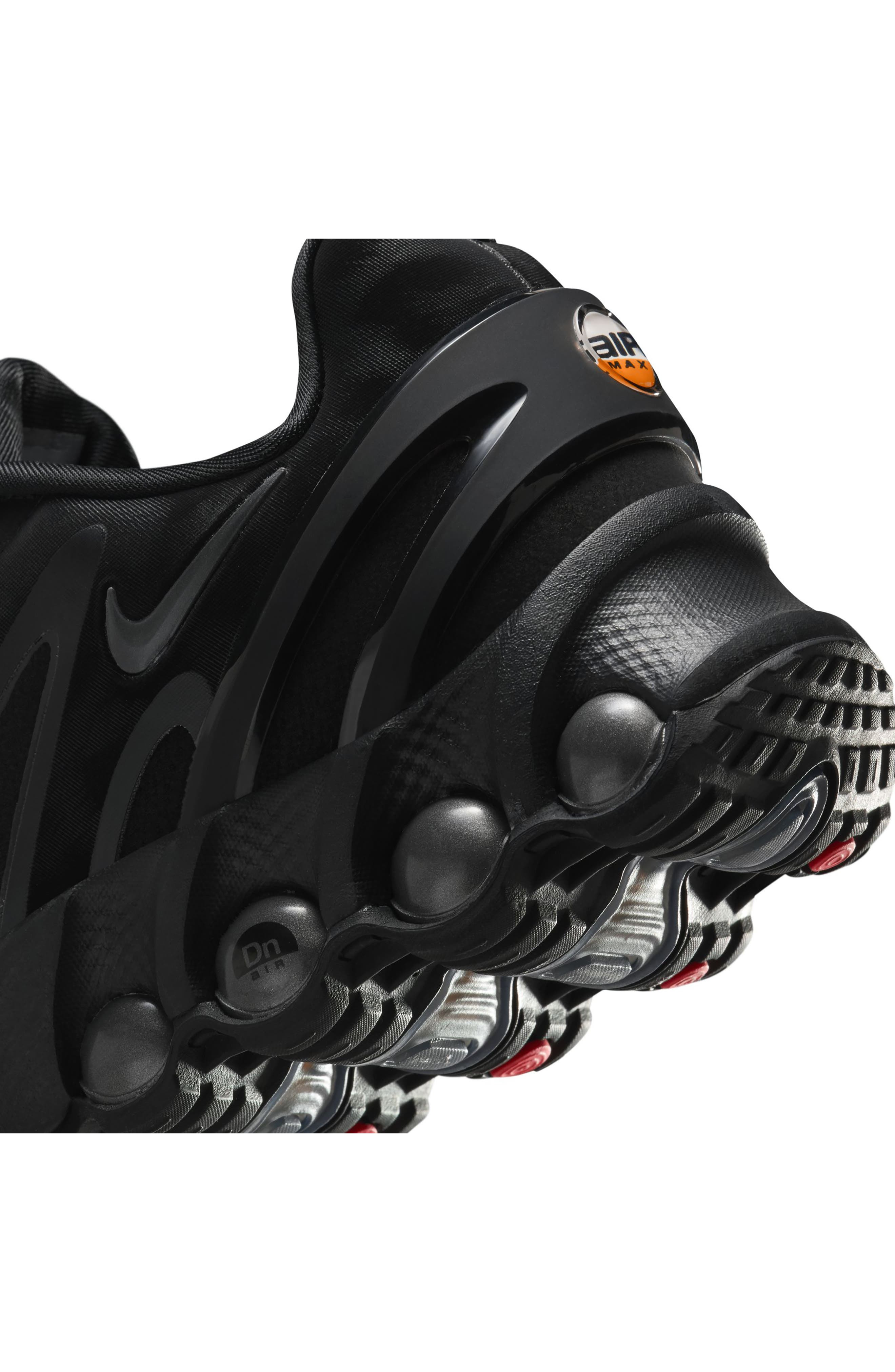 Nike Air Max Dn8 SE Sneaker in Black/Dark Grey/Anthracite at Nordstrom - 8