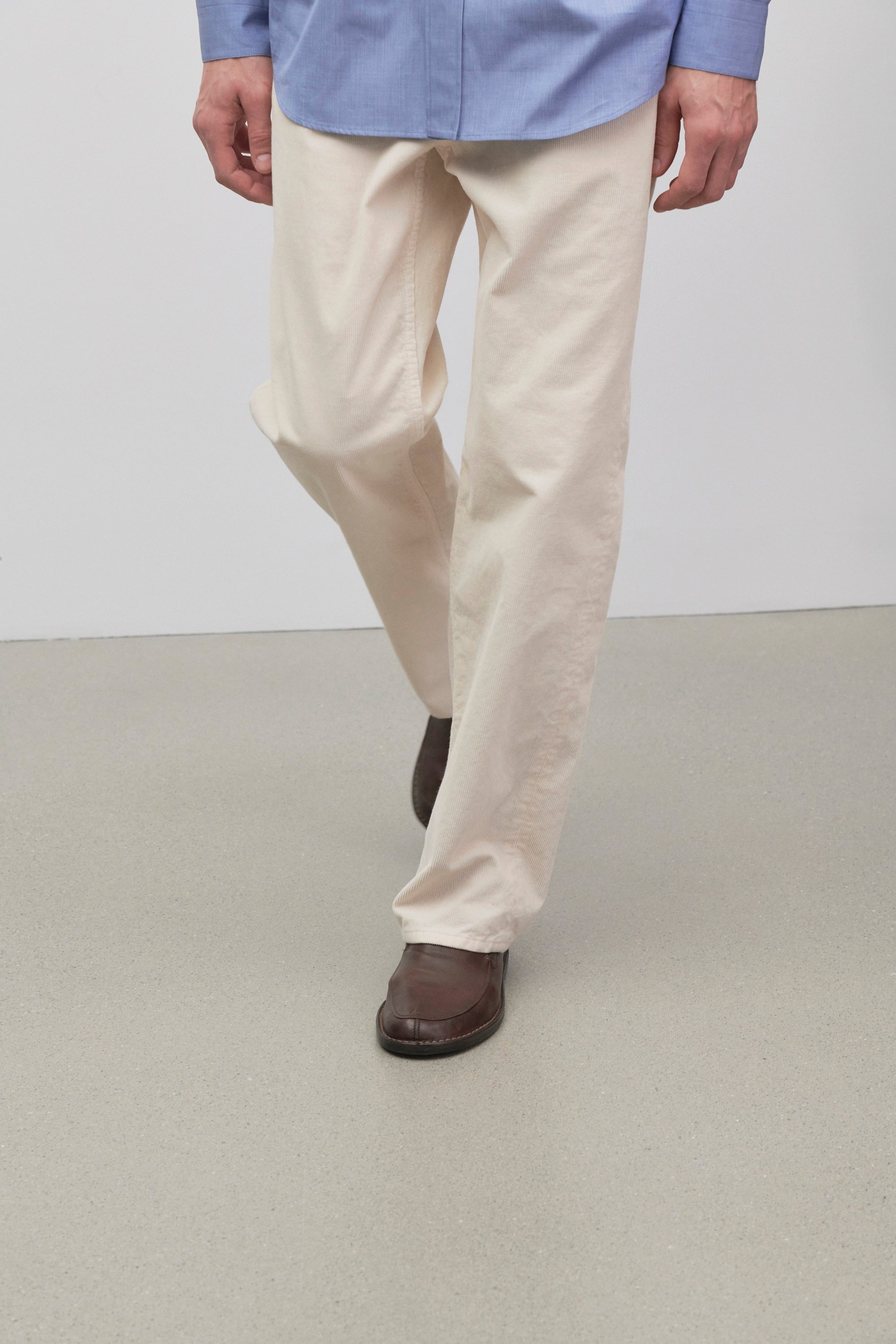 Cary V1 Loafer in Leather - 4