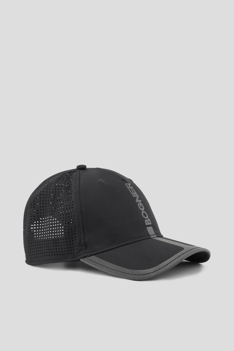 SAMMY CAP IN BLACK 1