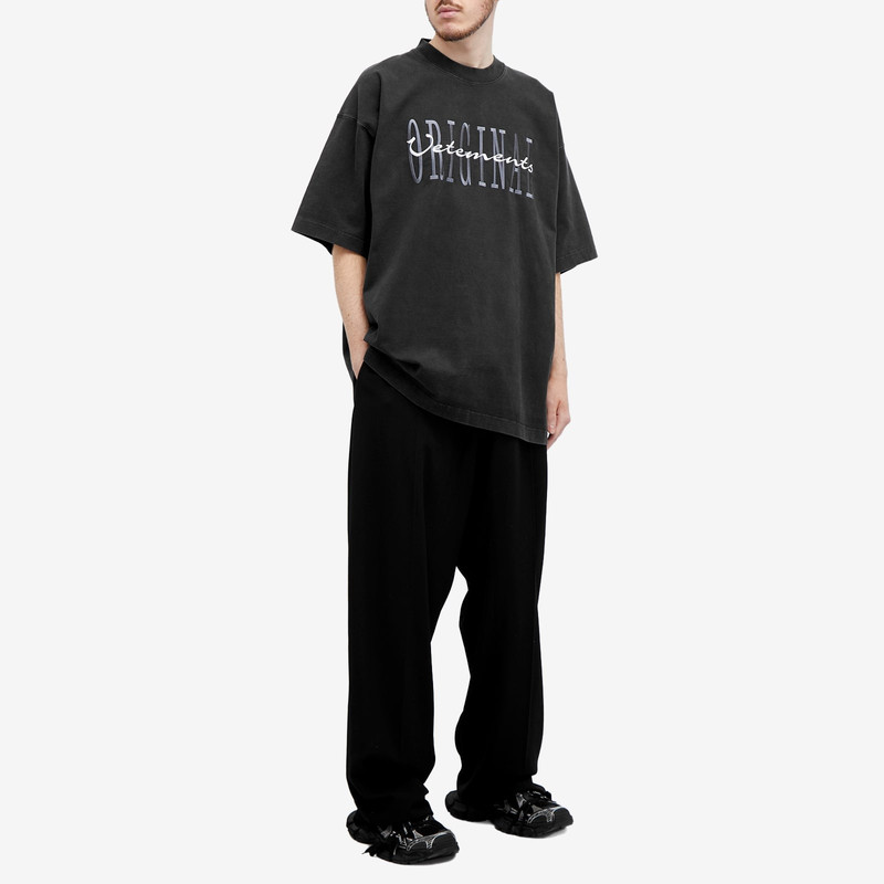 VETEMENTS VETEMENTS Original Logo T-Shirt outlook