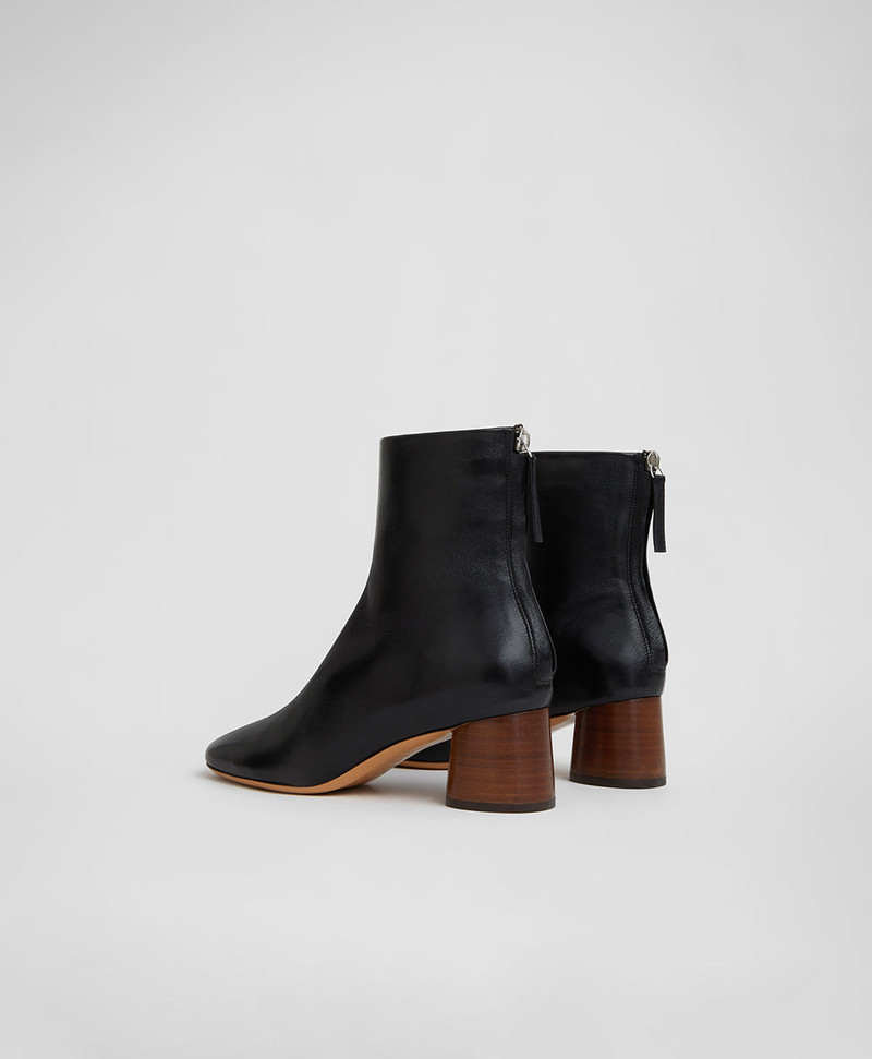 GLOVE BOOT 3