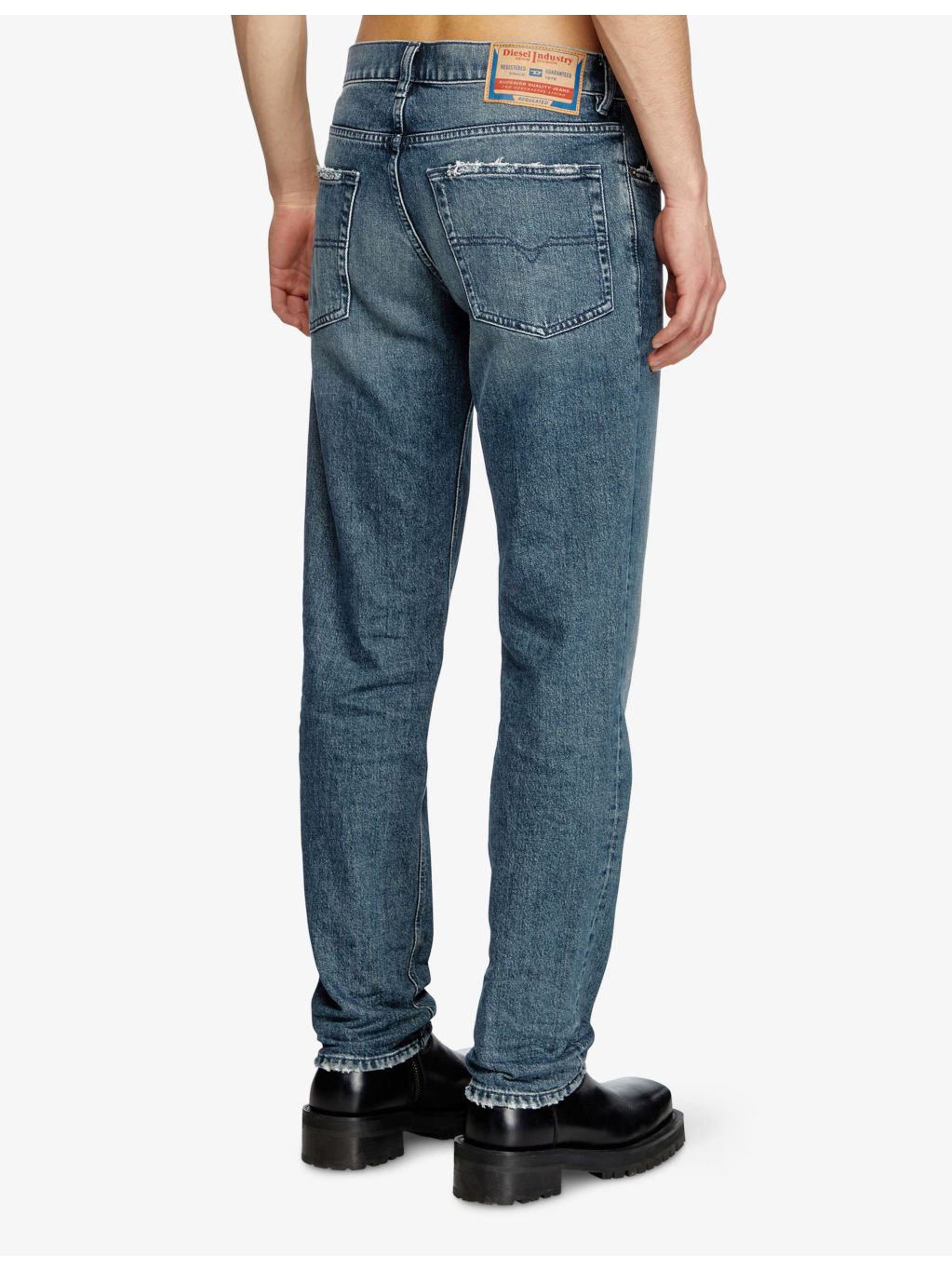 2023 D-Finitive Tapered-Leg Regular-Fit Denim-Blend Jeans - 4
