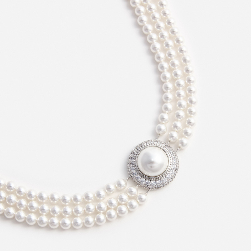 Small Crystal Pearl Choker 5