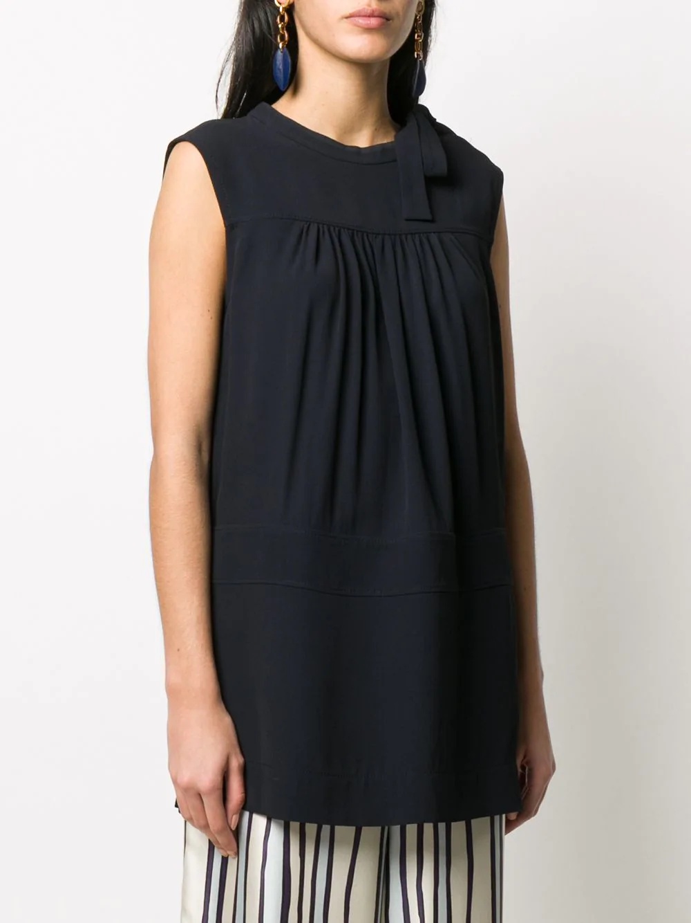 pleated sleeveless top - 3