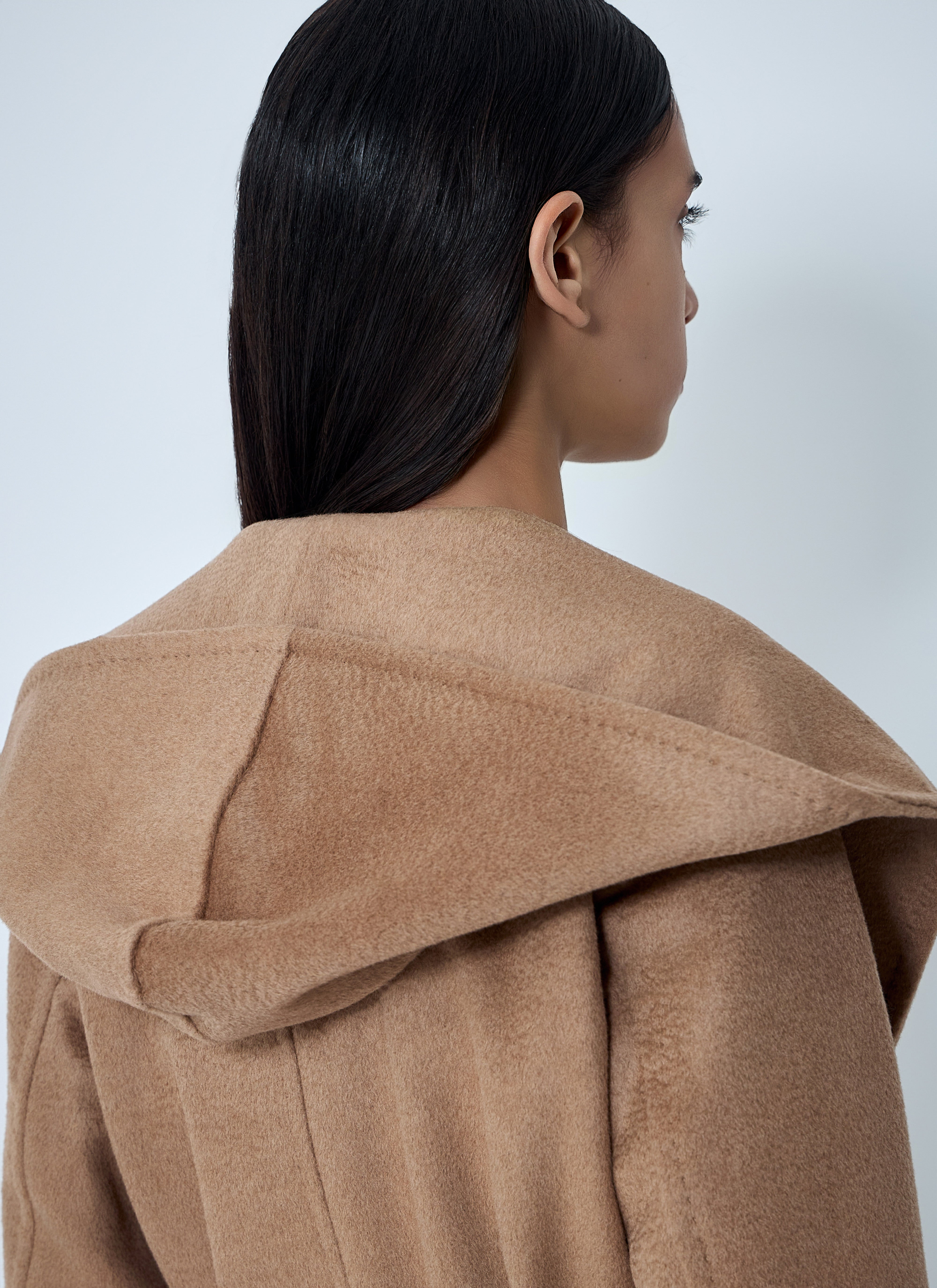 Max Mara Women Camelwool Coat - 6