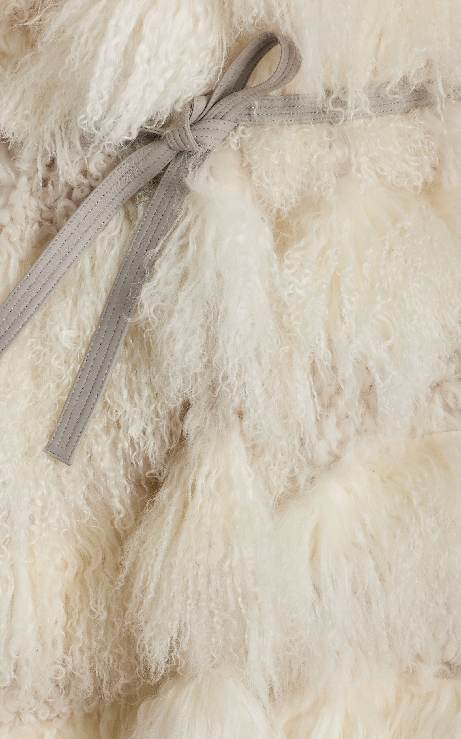 Emrys Oversized Shearling Cocoon Coat off-white - 4