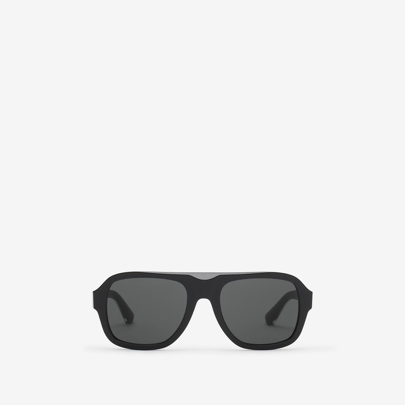 Classic Pilot Sunglasses 1