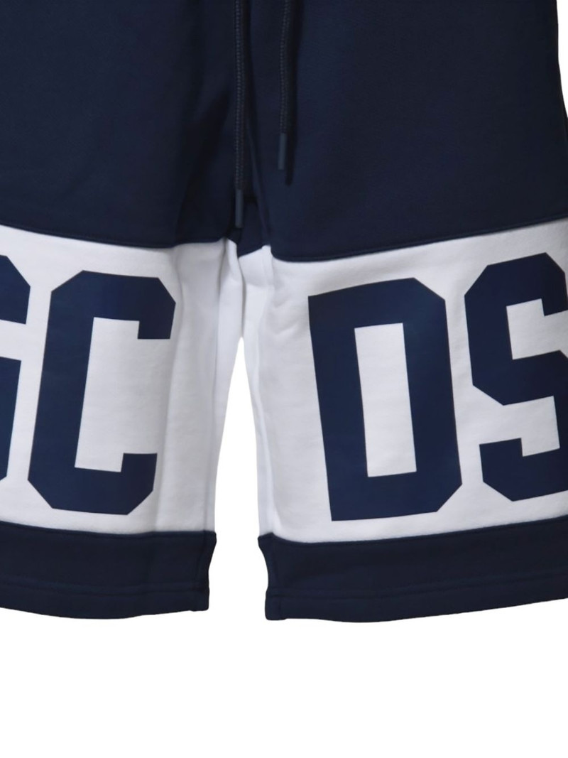 logo-print shorts 3