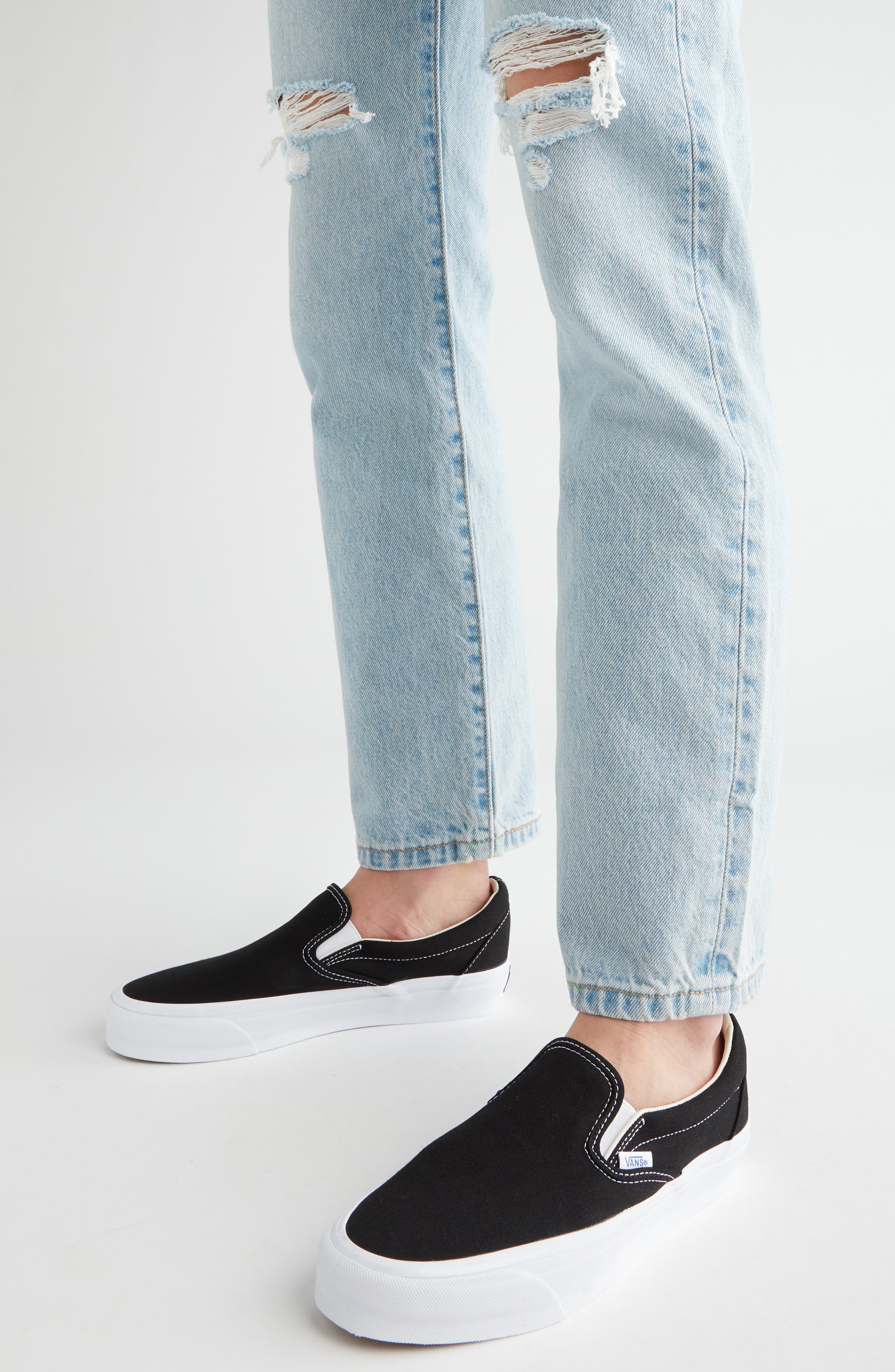 Vans Reissue '98 Slip-On Sneaker in Lx Black/White at Nordstrom - 7