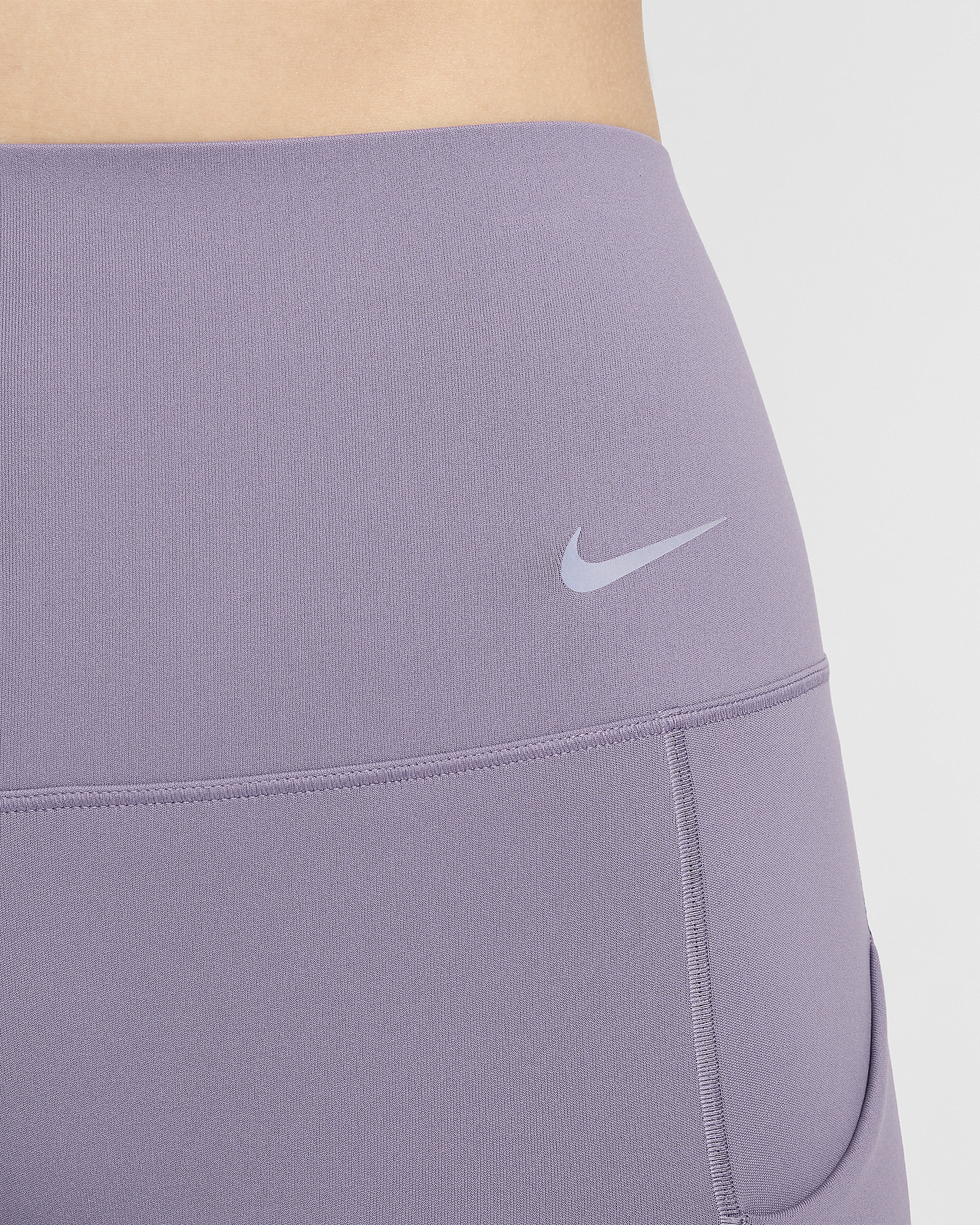 Nike Women's Universa Medium-Support High-Waisted 7/8 Leggings with Pockets - 5