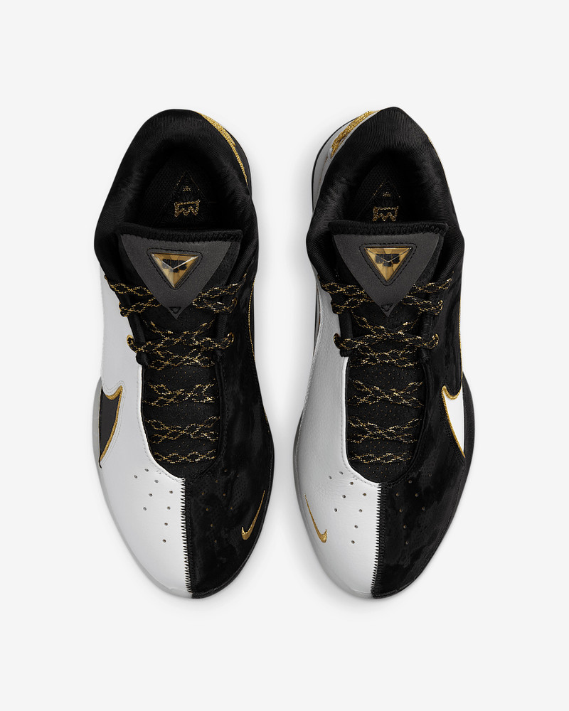 LeBron XXII “Mogul” Basketball Shoes 4