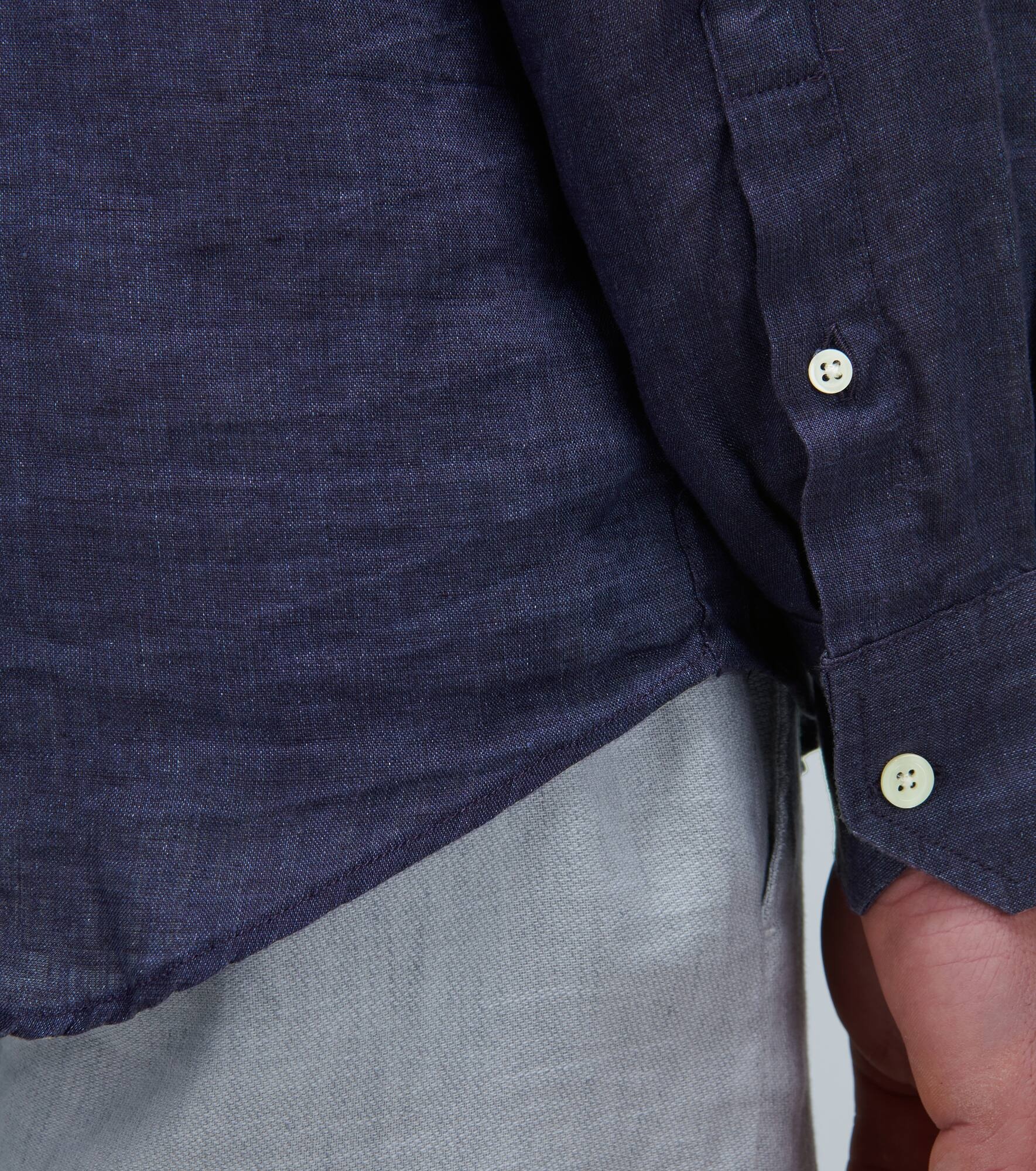 Long-sleeved linen shirt - 5