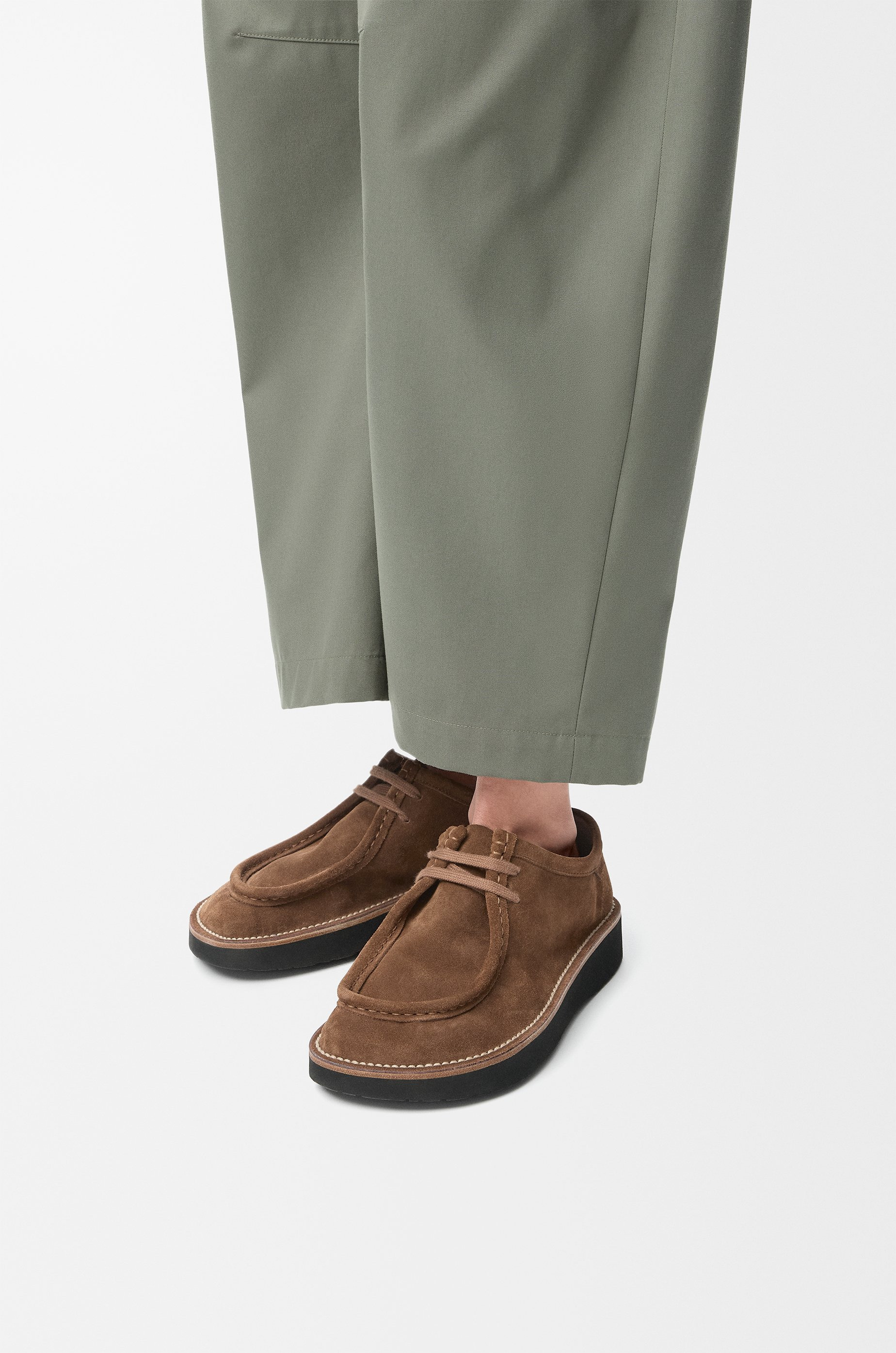 Faro lace-up in suede calfskin - 2