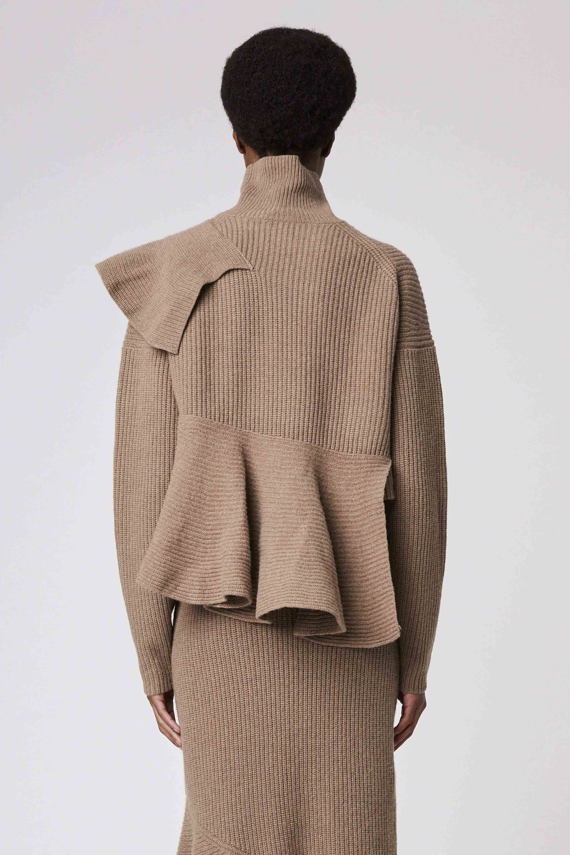 'DYESEBEL' SWEATER - 4