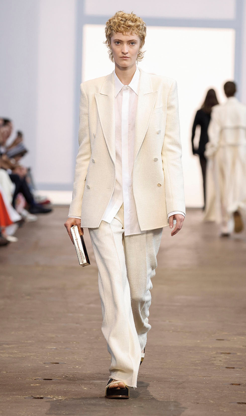 Albruna Shirt in Aloe Linen - 2