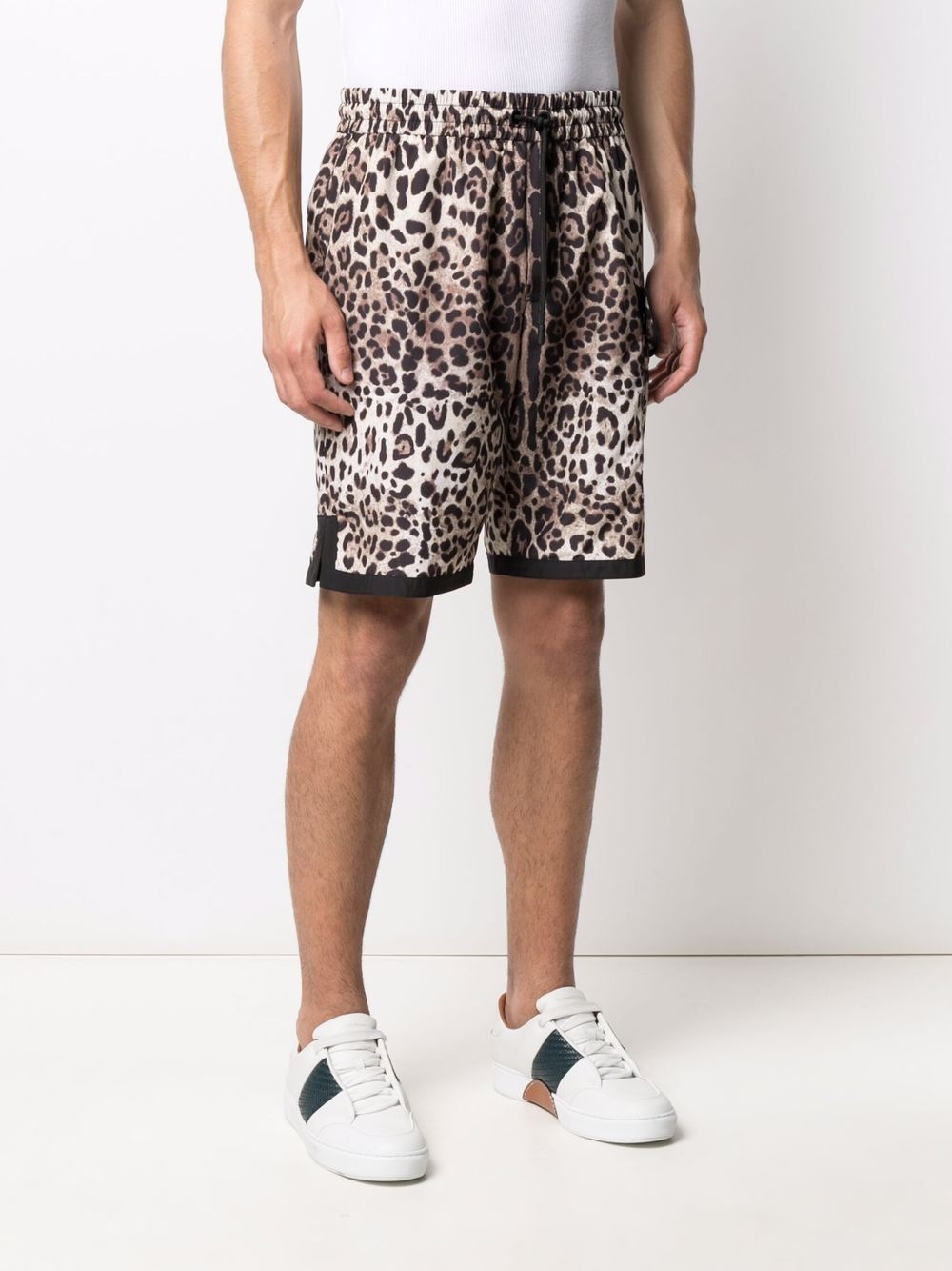 DG patch leopard print shorts - 3