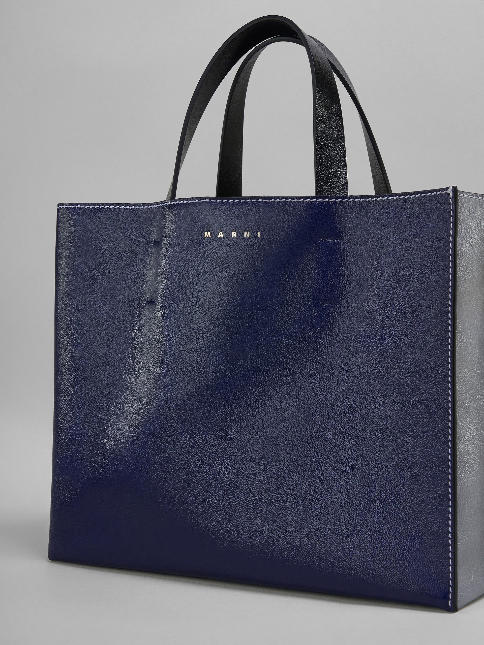 MUSEO SOFT BAG IN BLUE AND GREY LEATHER - 5