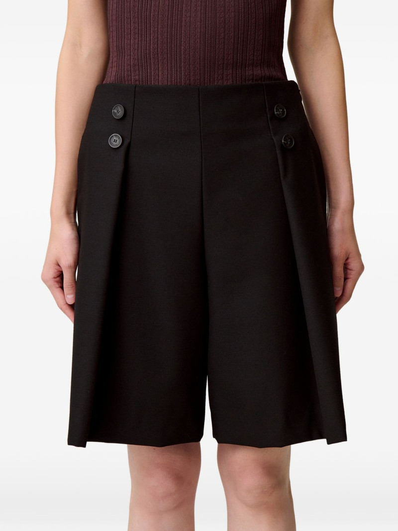 button-detail shorts 5
