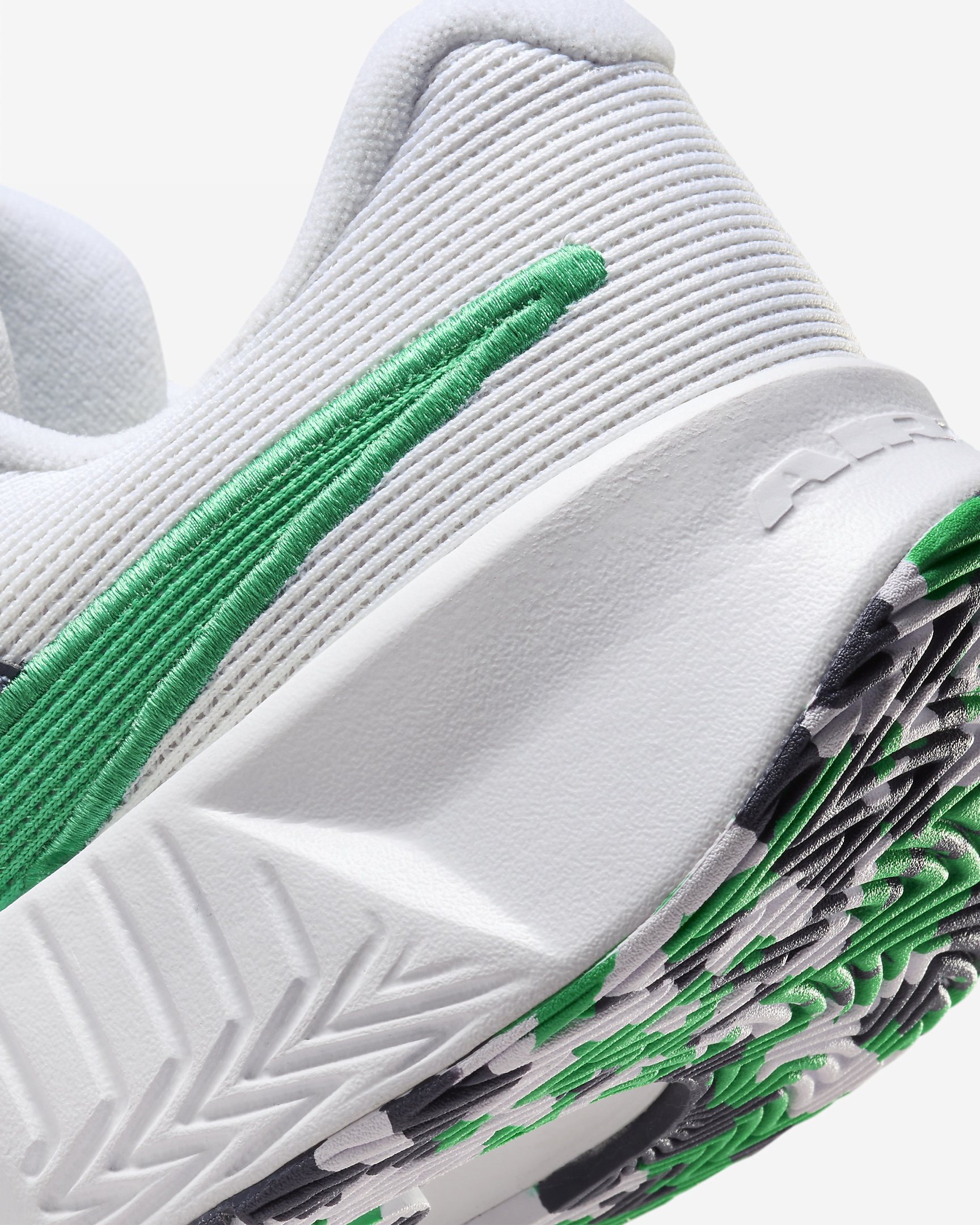 Nike Nike Zoom Challenge Men's Pickleball Shoes | REVERSIBLE