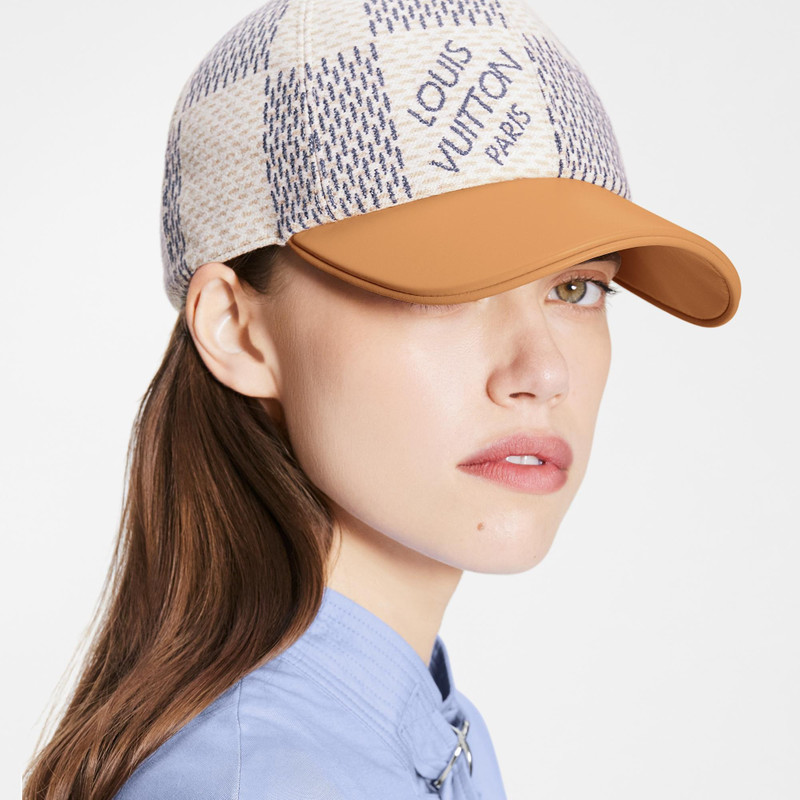 Louis Vuitton Damier Azur Cap outlook