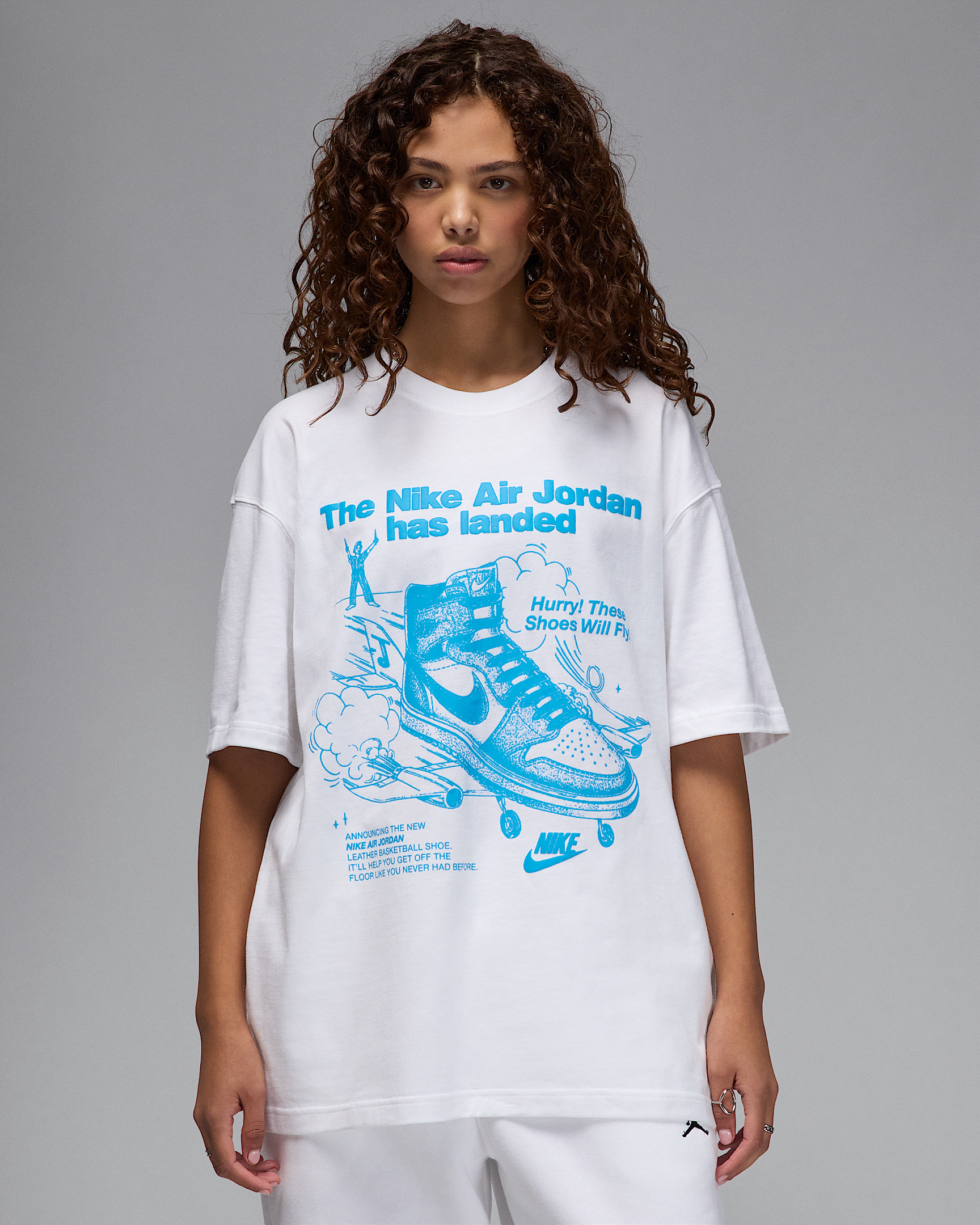 Jordan Women's Oversized Graphic T-Shirt - 1