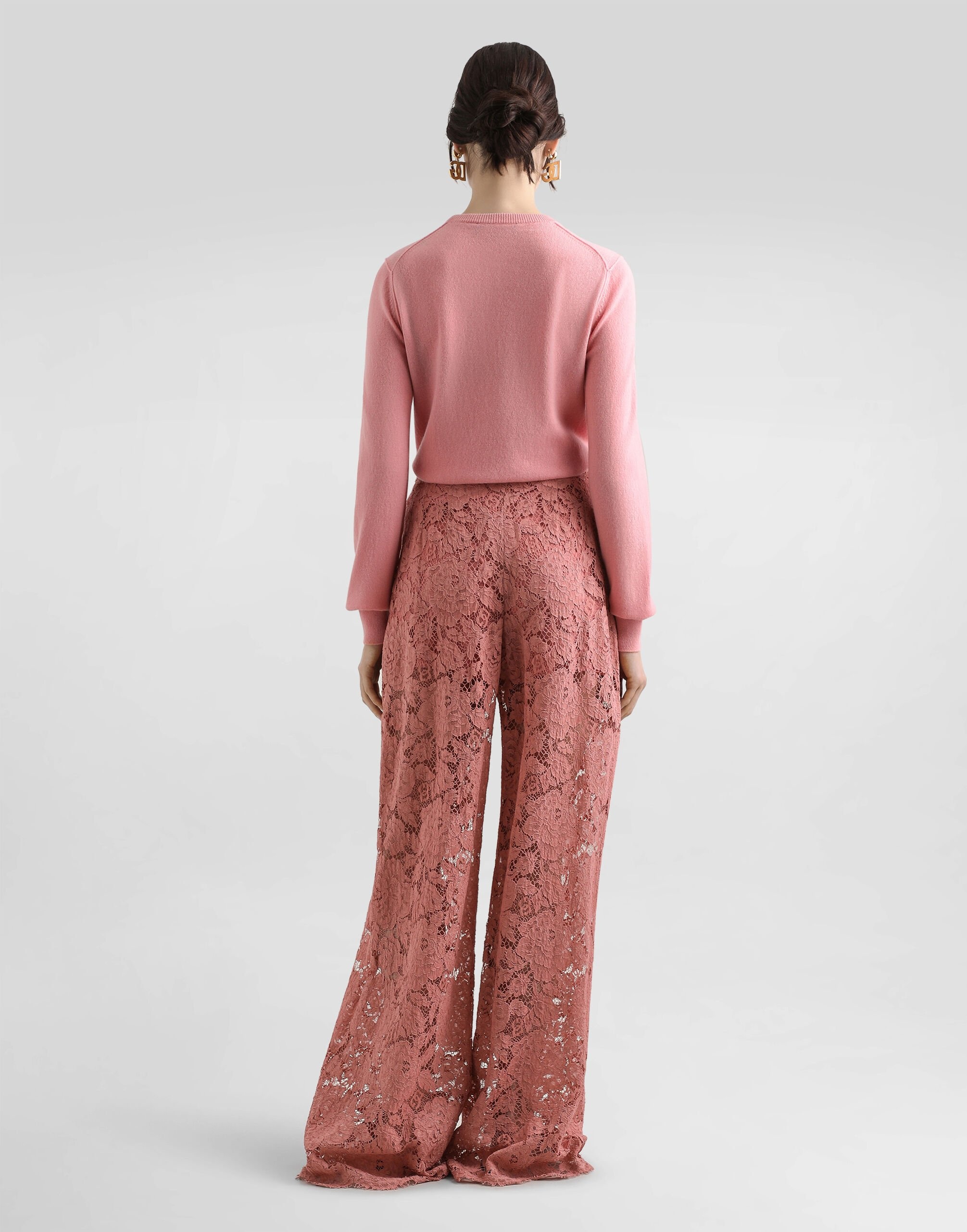 Cashmere sweater with inside-out seams - 3