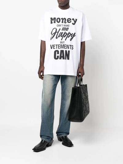 VETEMENTS graphic-print short-sleeve T-shirt outlook