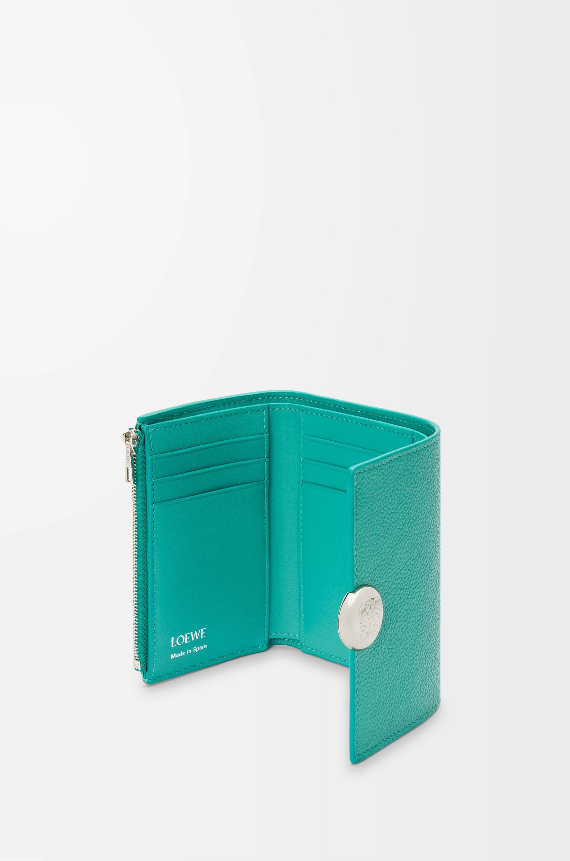 Pebble small vertical wallet in pebble grained calfskin - 3
