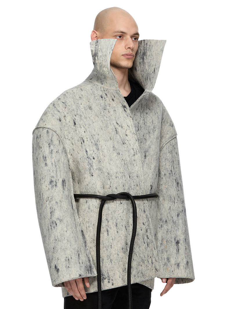 Dracucollar extreme-collar coat 2