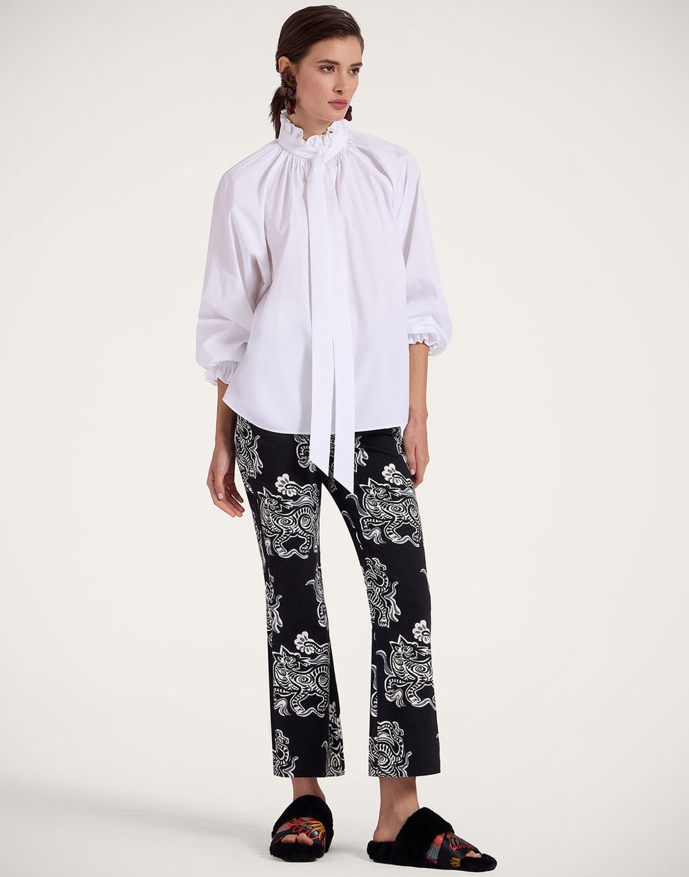 The Cropped Flare Jean - 7