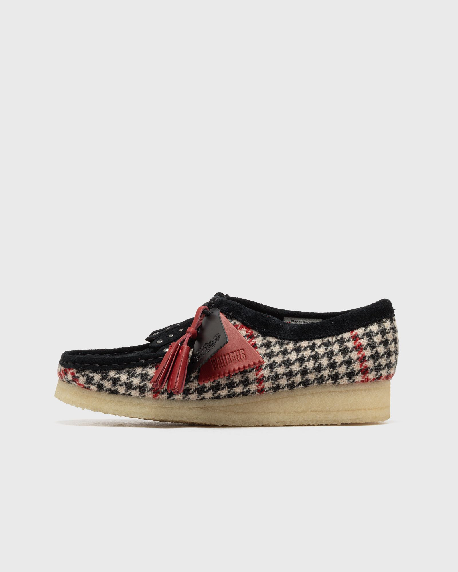 Wallabee. - 1