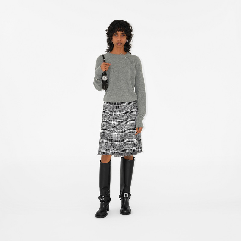 Burberry Cashmere Sweater outlook