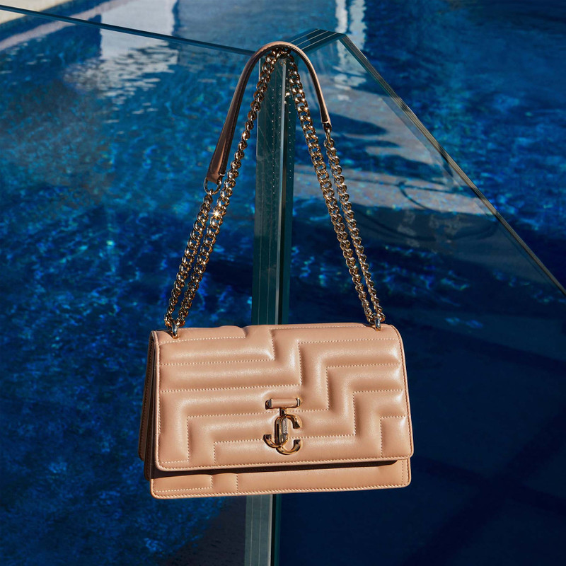 Varenne Avenue Shoulder
Ballet Pink Quilted Nappa Leather Bag with Light Gold JC Emblem 8