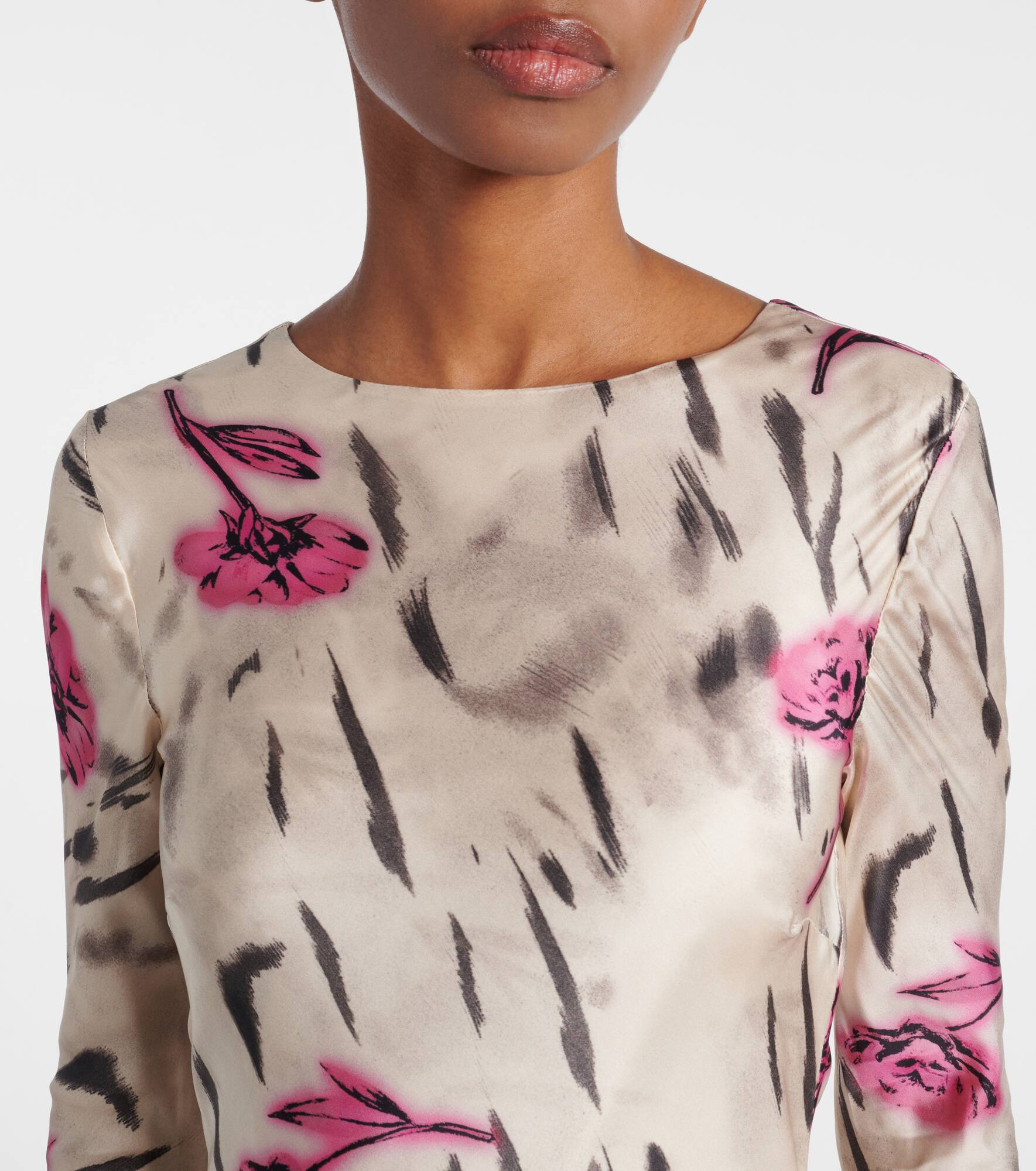 Floral open-back satin maxi dress - 4