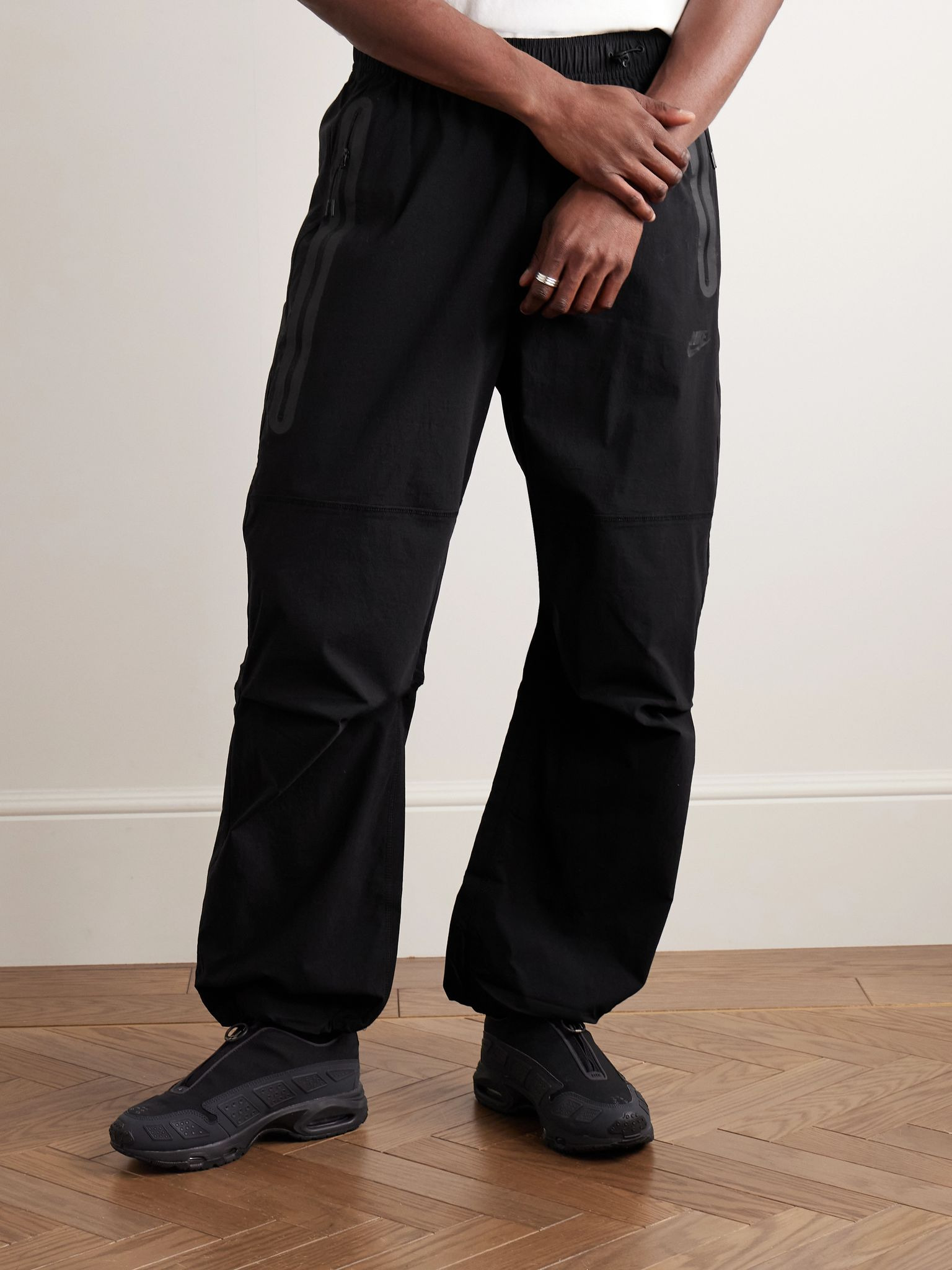 Tech Straight-Leg Nylon-Blend Drawstring Trousers Black - 3