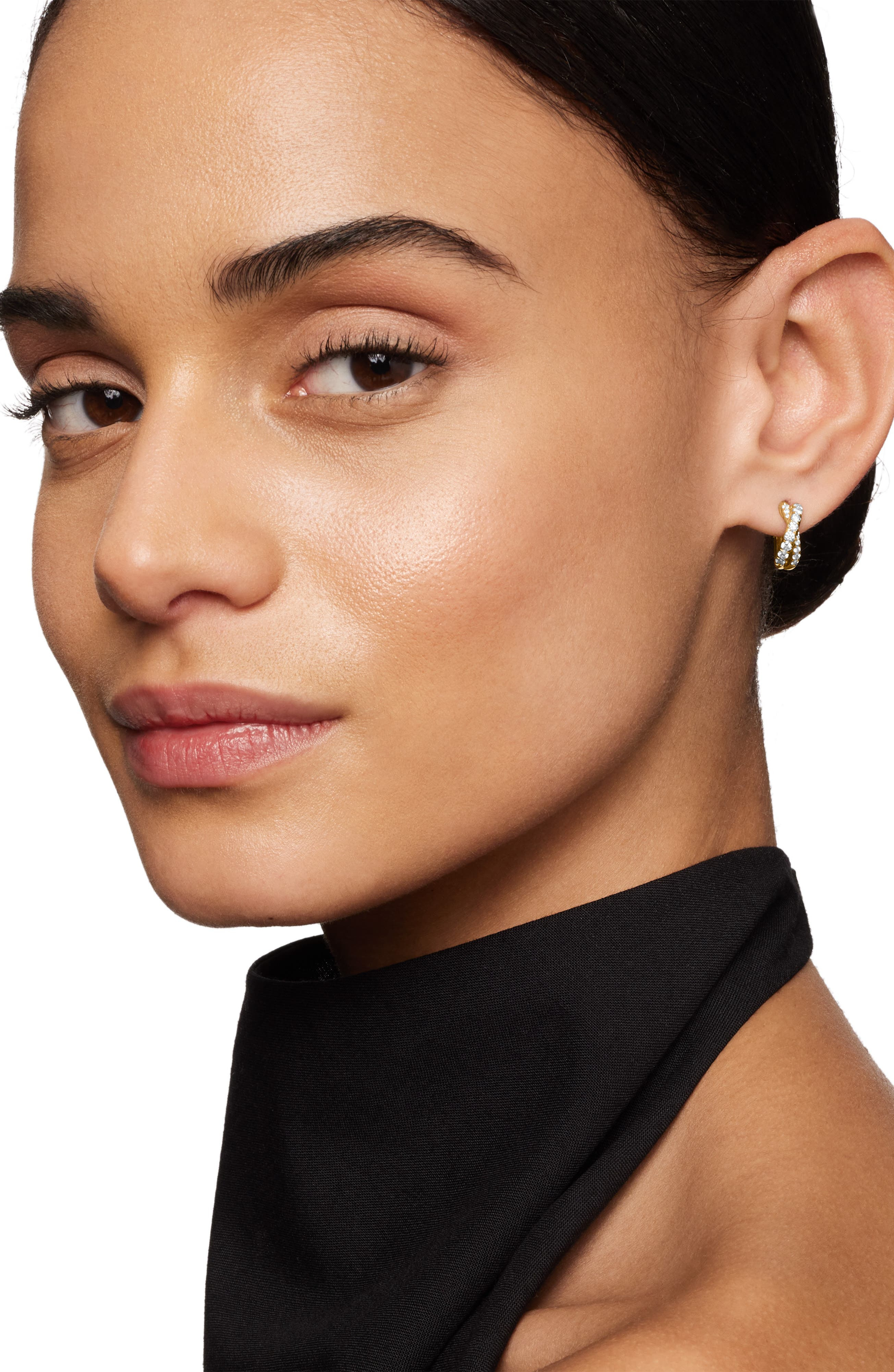 David Yurman Pavé Crossover Hoop Earrings in 18K Gold with Diamonds, 12mm in 18K Yellow Gold at Nord - 2