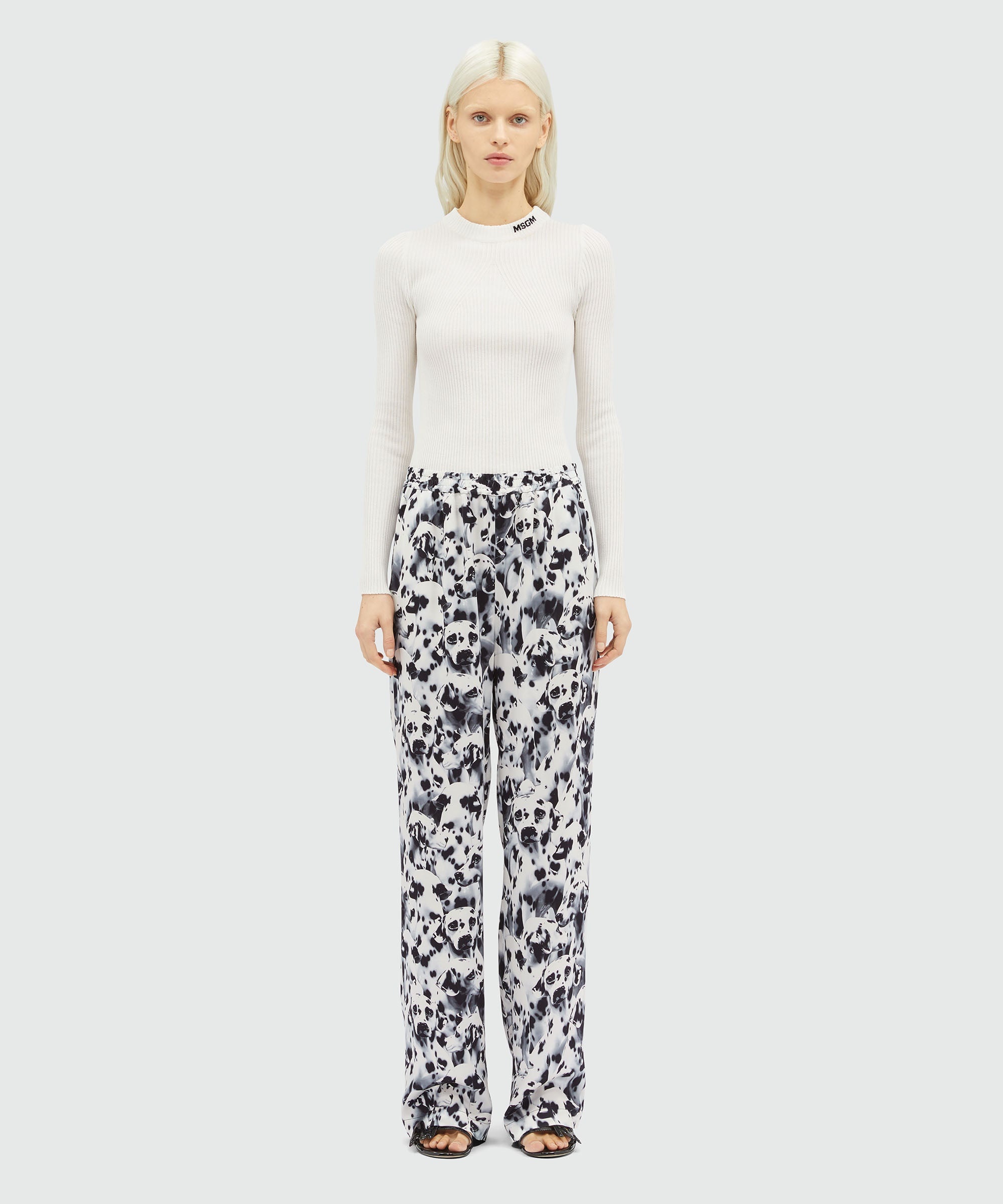 Straight pants with "Ceramic Dalmatian" motif - 2