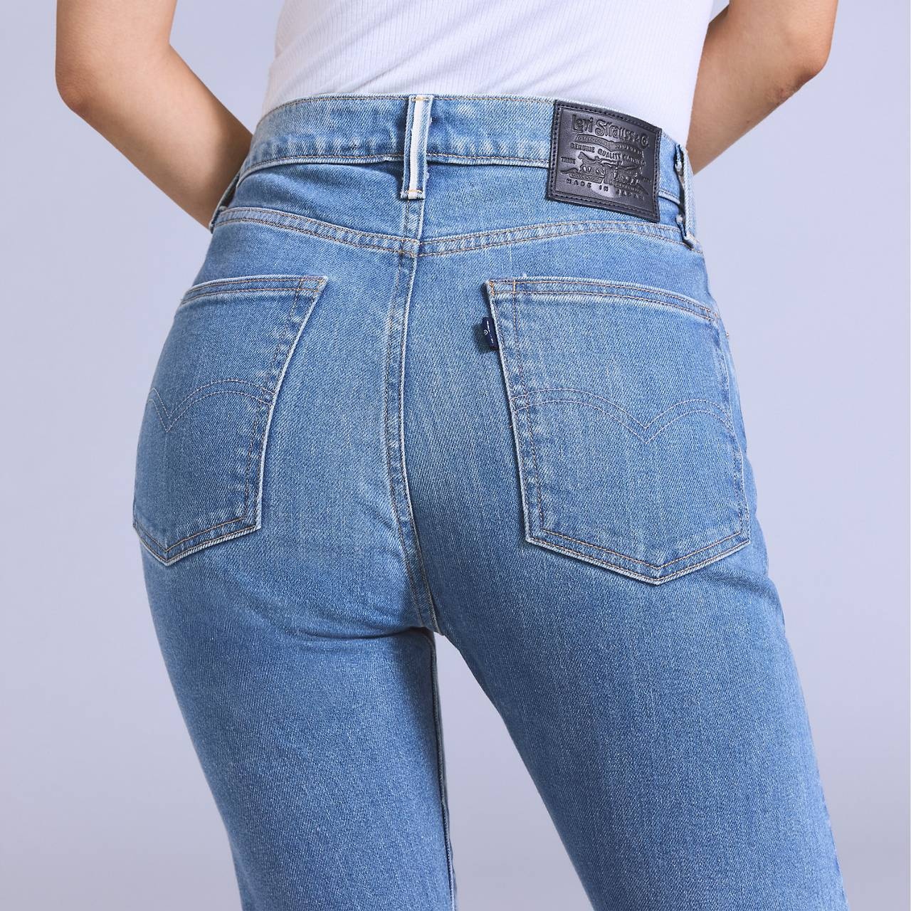 HIGH RISE SLIM FIT WOMEN'S JEANS - 4